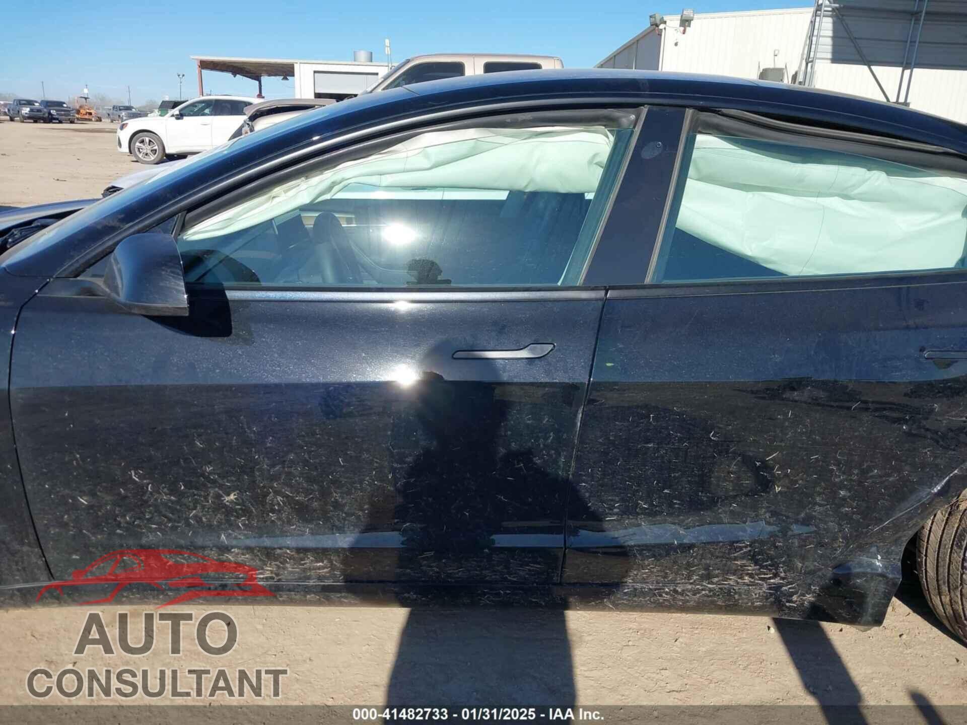 TESLA MODEL 3 2022 - 5YJ3E1EA6NF321474