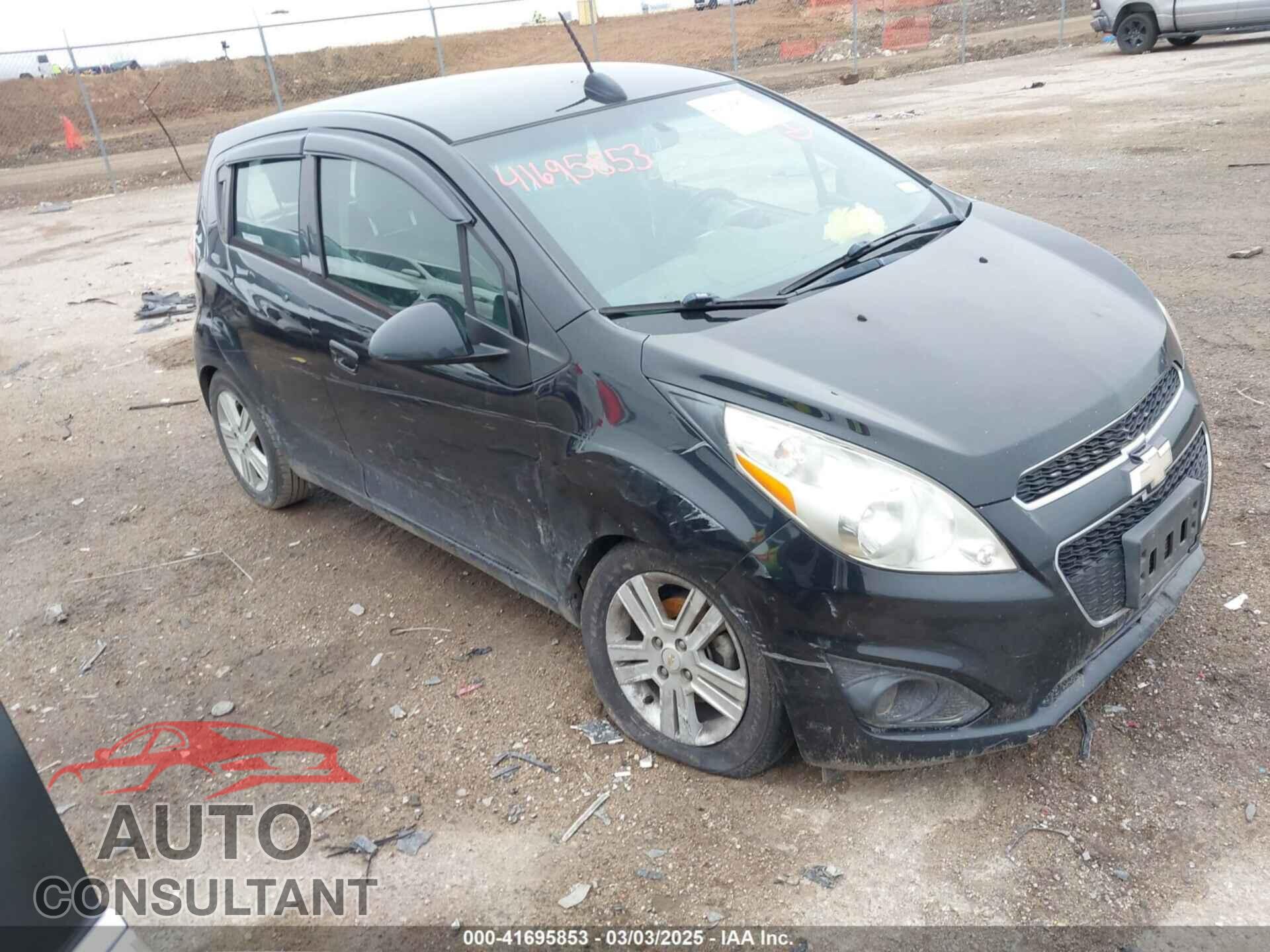 CHEVROLET SPARK 2015 - KL8CB6S92FC798068