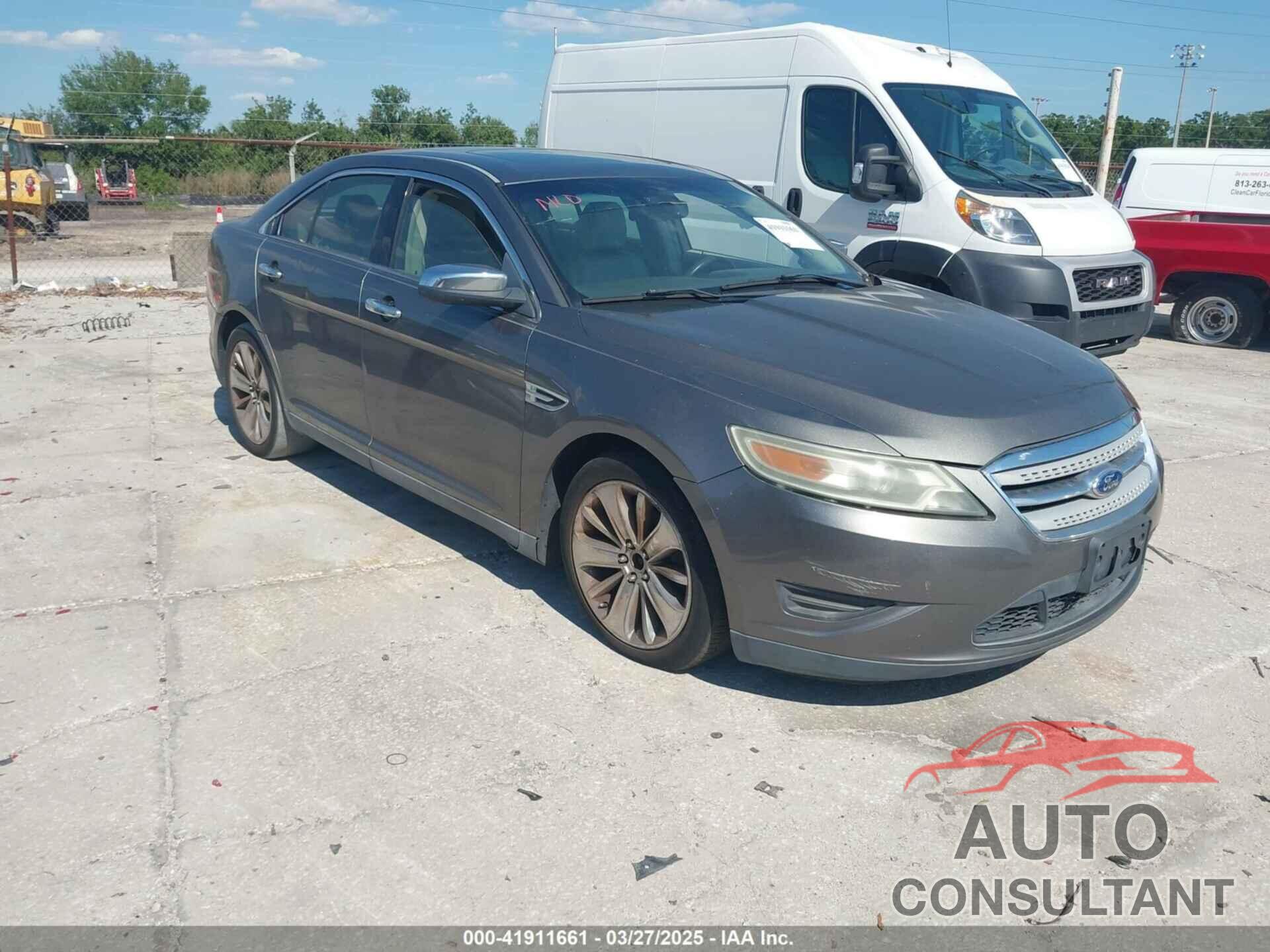 FORD TAURUS 2011 - 1FAHP2FW7BG156834
