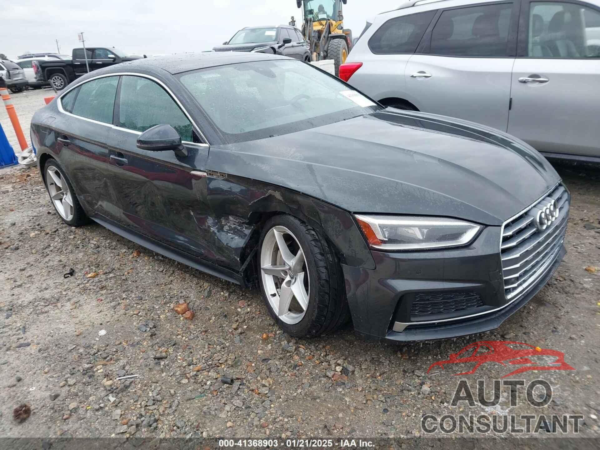 AUDI A5 2018 - WAUENCF56JA008690