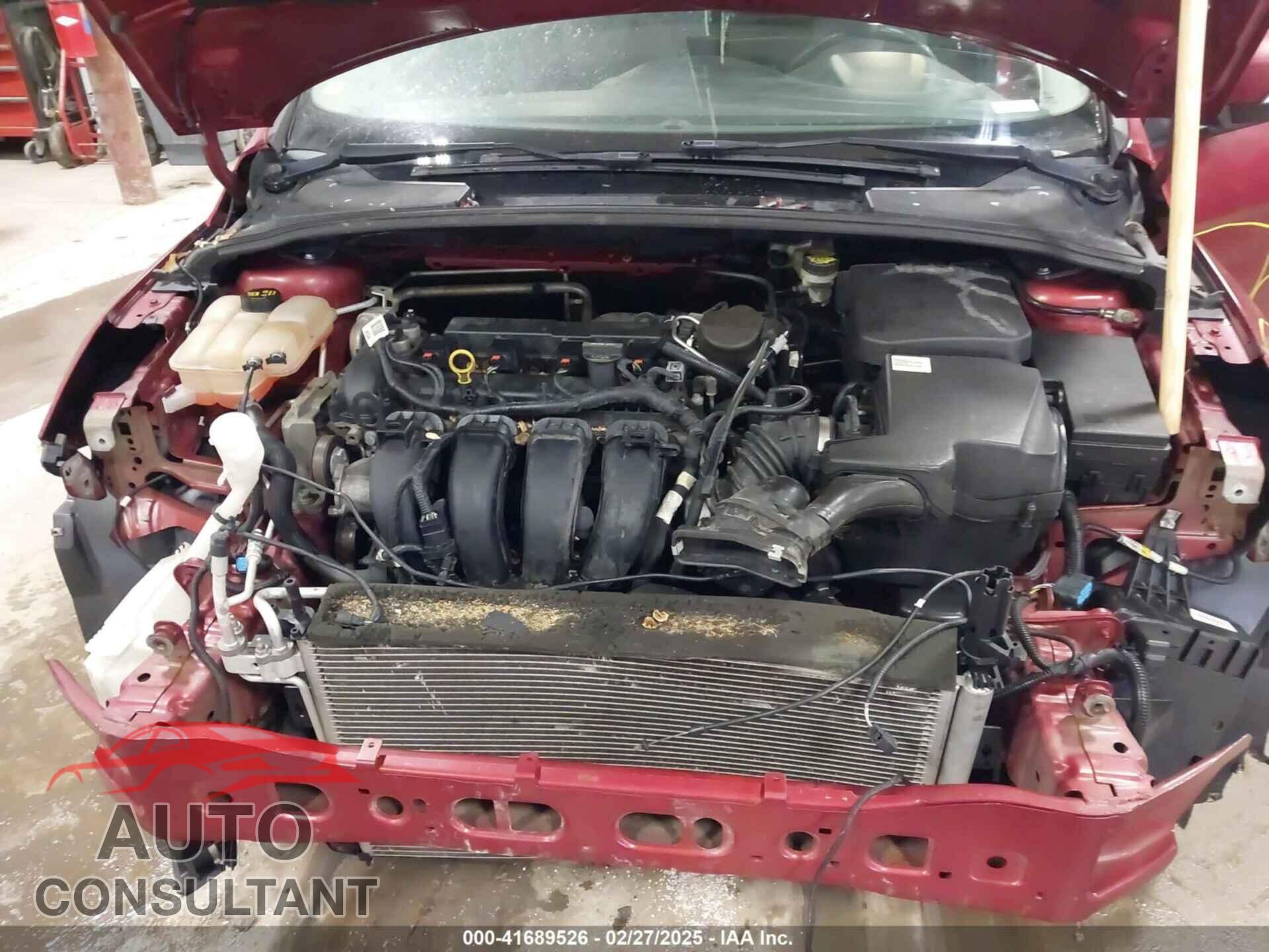 FORD FOCUS 2014 - 1FADP3F23EL340360