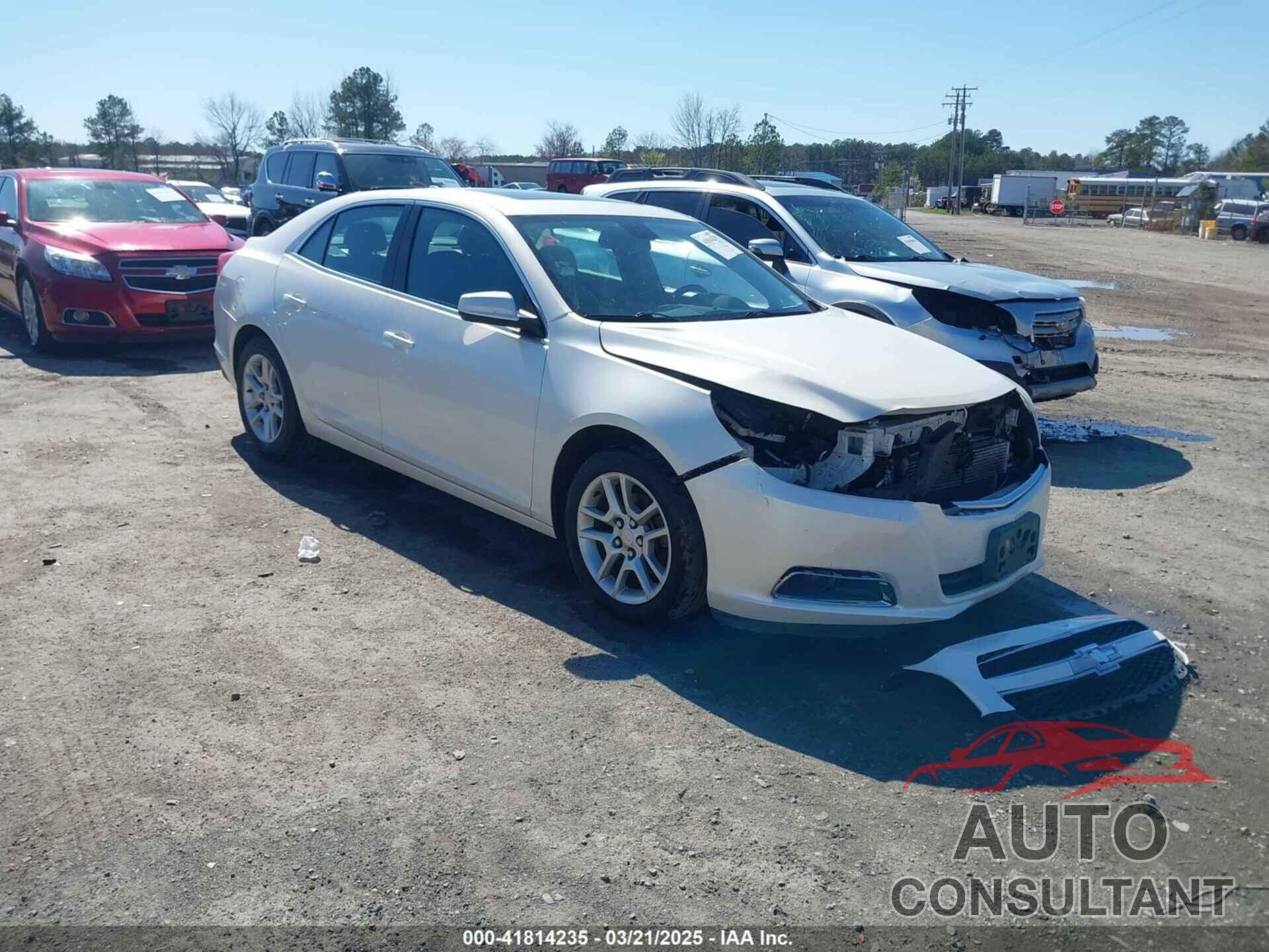 CHEVROLET MALIBU 2013 - 1G11F5RR6DF121922