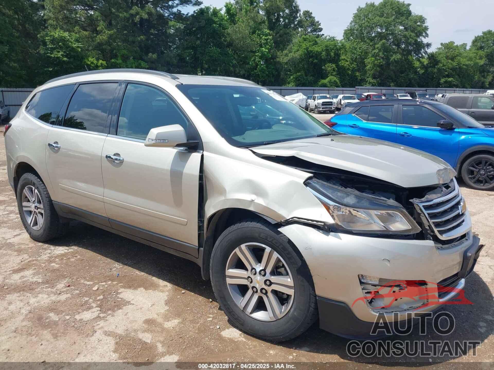 CHEVROLET TRAVERSE 2015 - 1GNKRHKD7FJ109076
