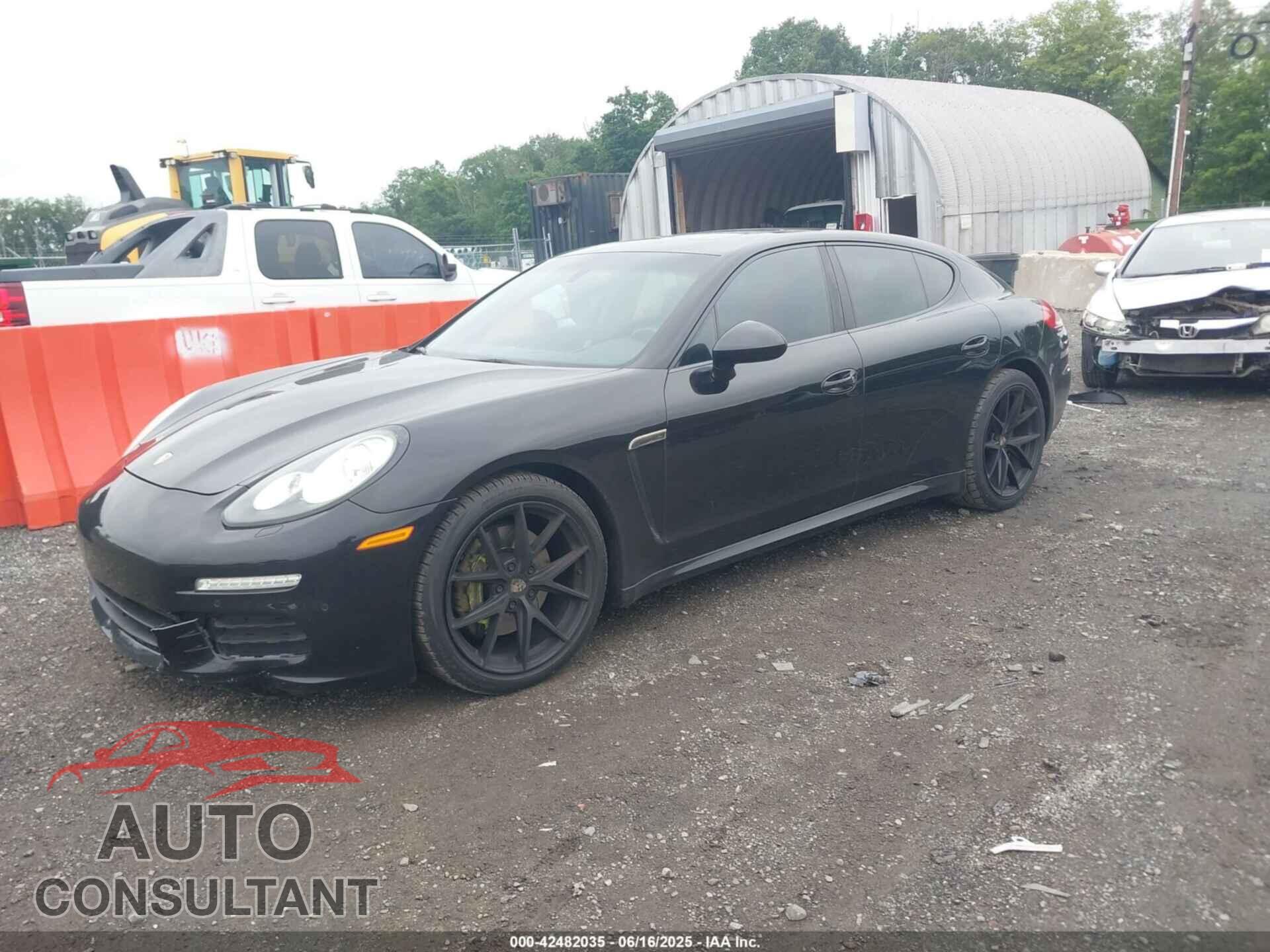 PORSCHE PANAMERA 2014 - WP0AA2A77EL009146