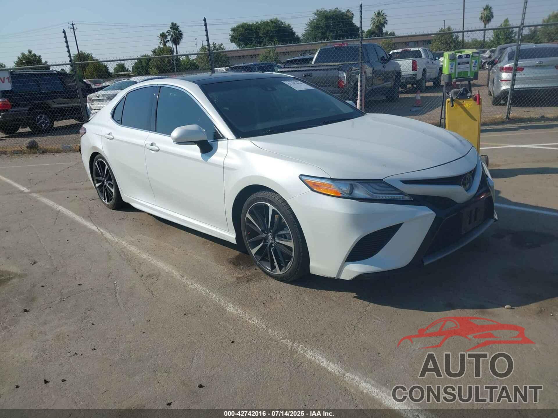 TOYOTA CAMRY 2020 - 4T1K61AK3LU316479