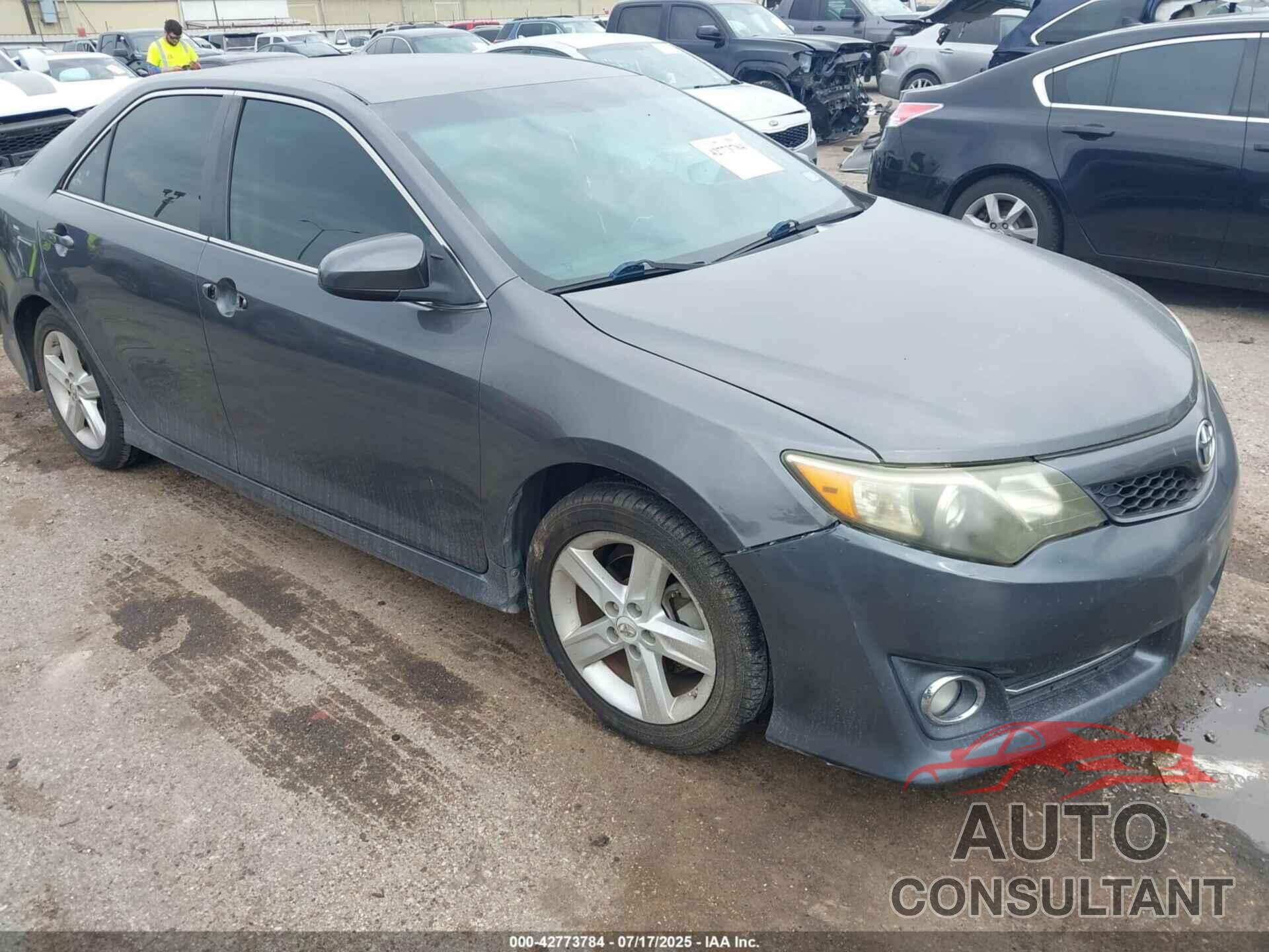 TOYOTA CAMRY 2013 - 4T1BF1FK2DU264367