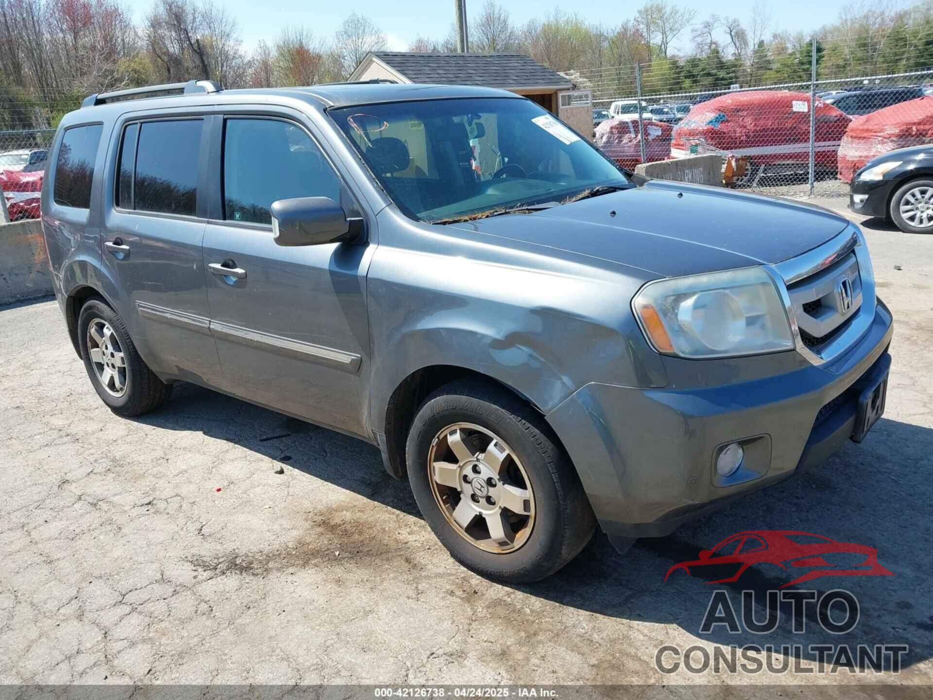 HONDA PILOT 2011 - 5FNYF4H94BB035415