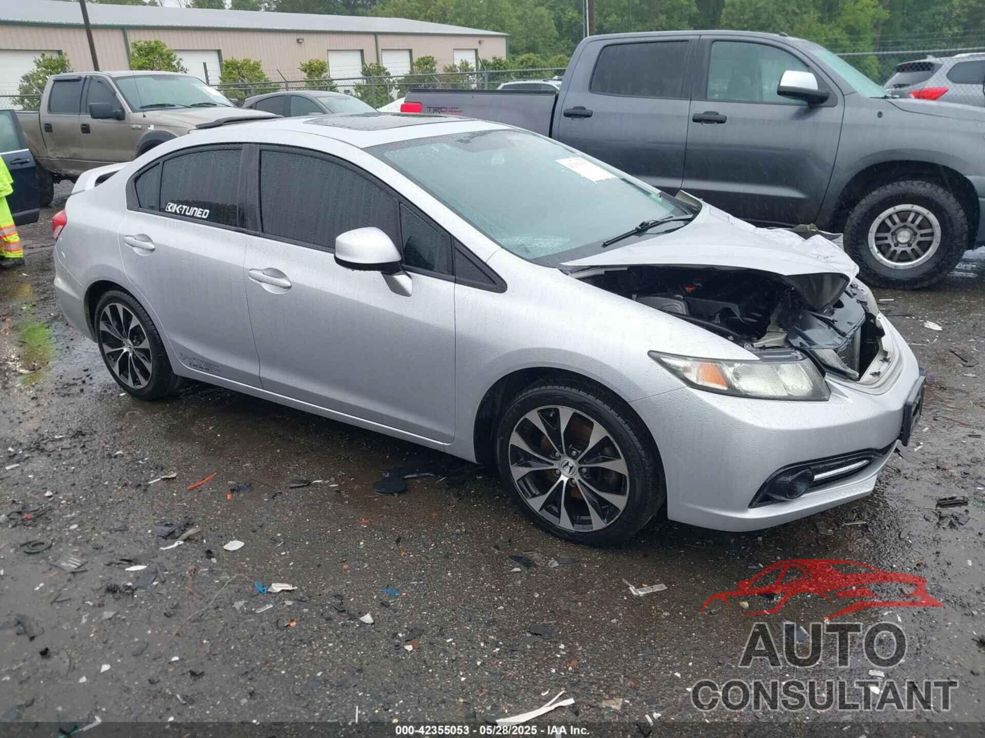 HONDA CIVIC 2013 - 2HGFB6E52DH702559
