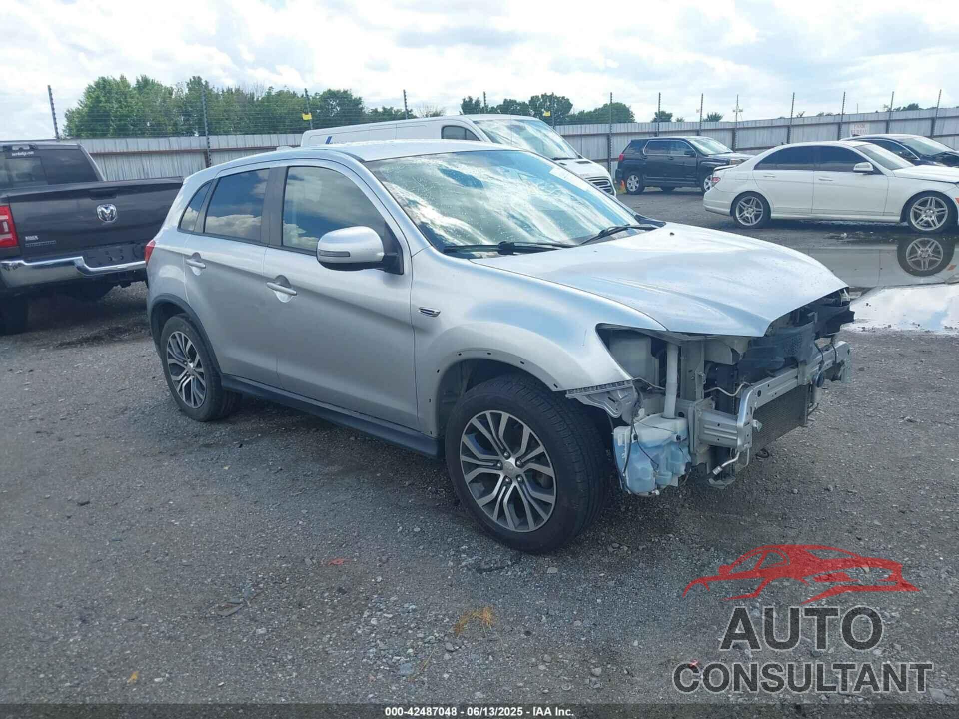 MITSUBISHI OUTLANDER SPORT 2018 - JA4AP3AU4JZ000724