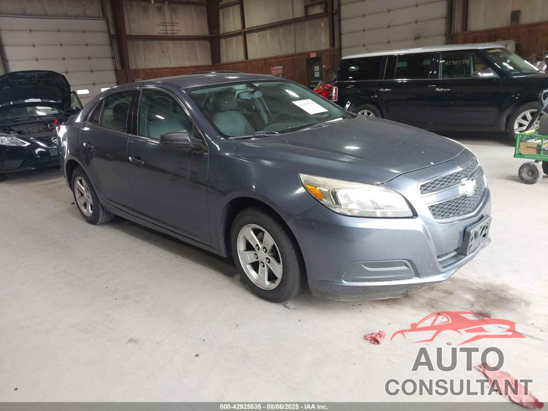 CHEVROLET MALIBU 2013 - 1G11B5SA1DF161681
