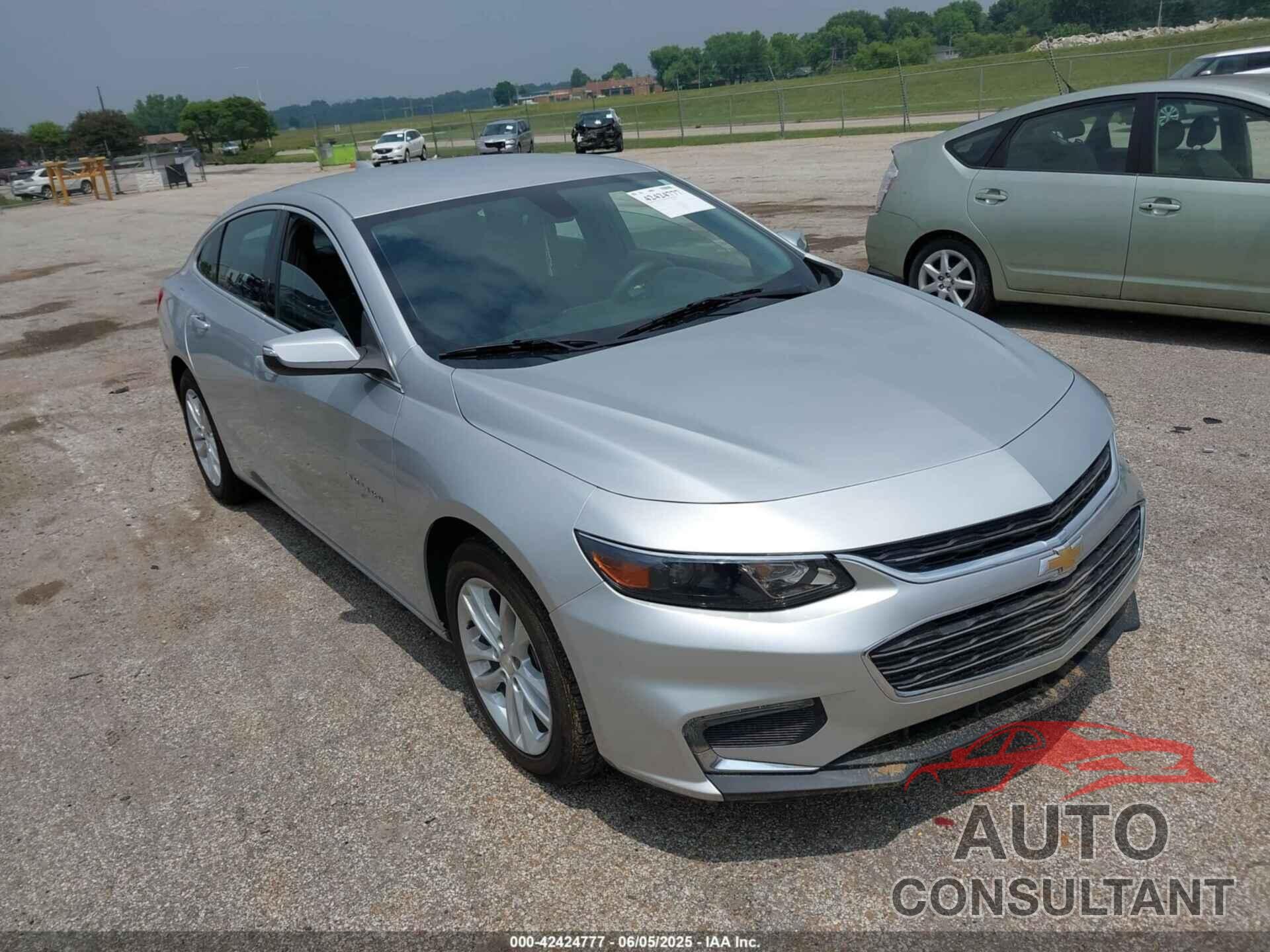 CHEVROLET MALIBU 2017 - 1G1ZE5ST4HF107793