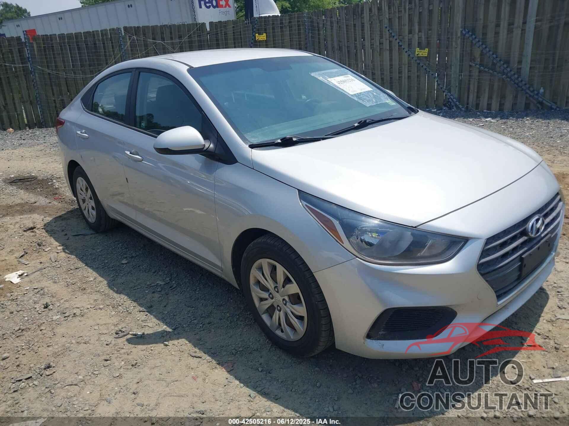 HYUNDAI ACCENT 2018 - 3KPC24A35JE034306