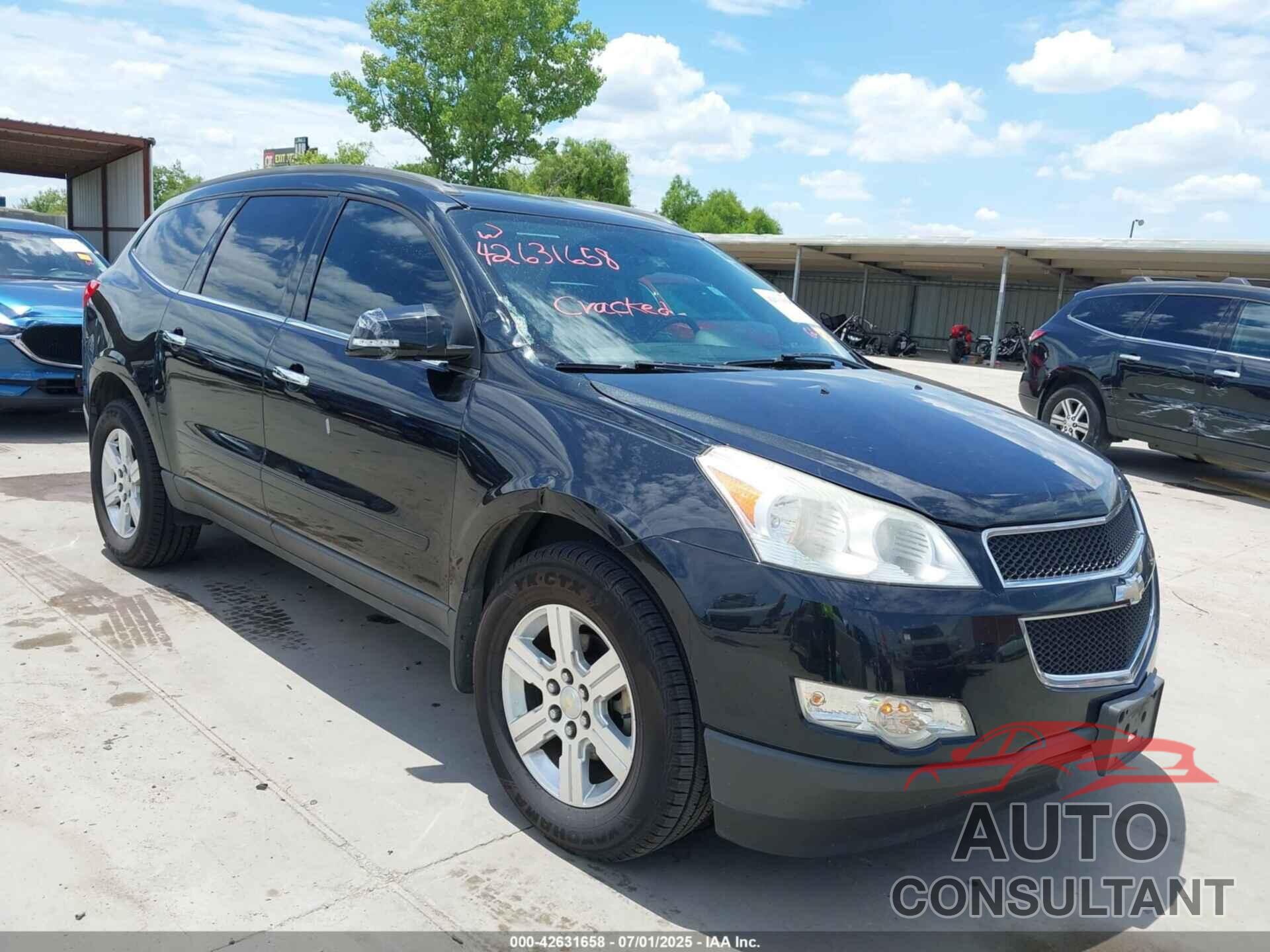 CHEVROLET TRAVERSE 2011 - 1GNKRGEDXBJ419321