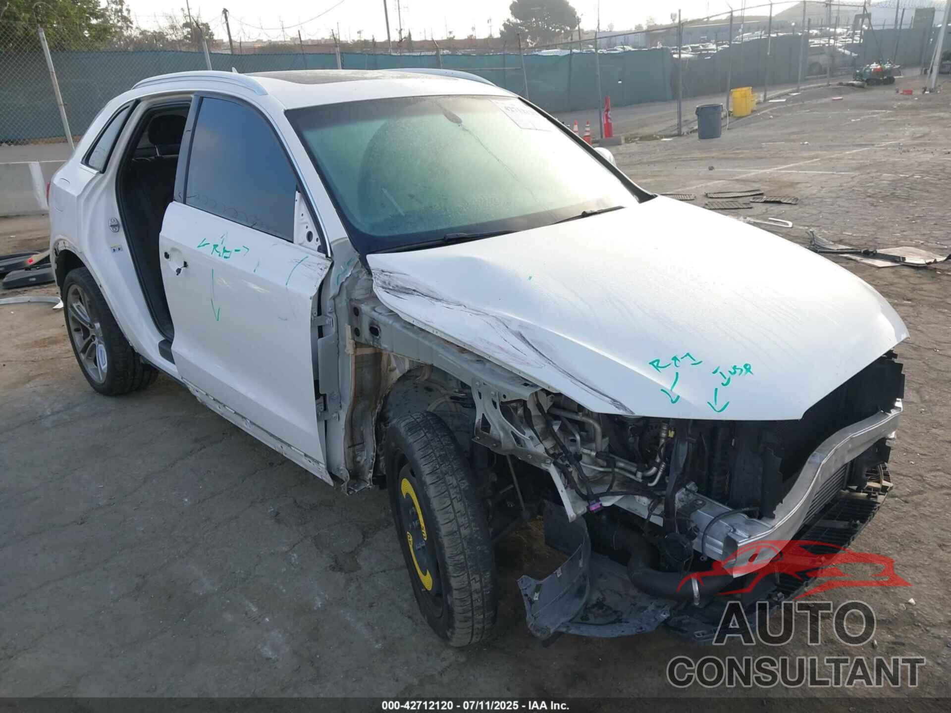 AUDI Q3 2017 - WA1JCCFS2HR017731