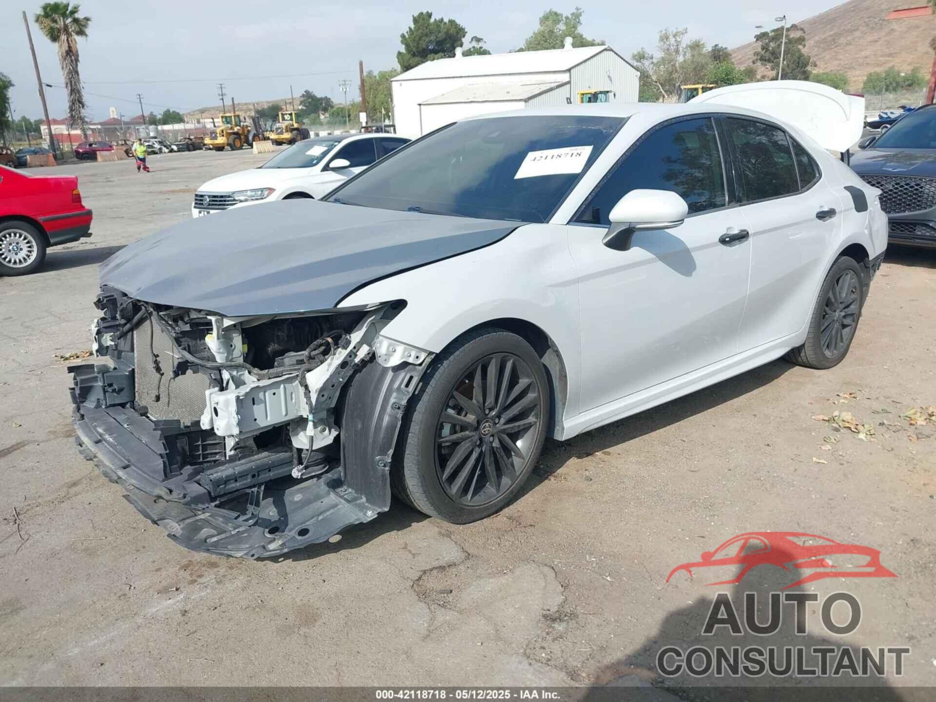 TOYOTA CAMRY 2022 - 4T1K61AK8NU001776