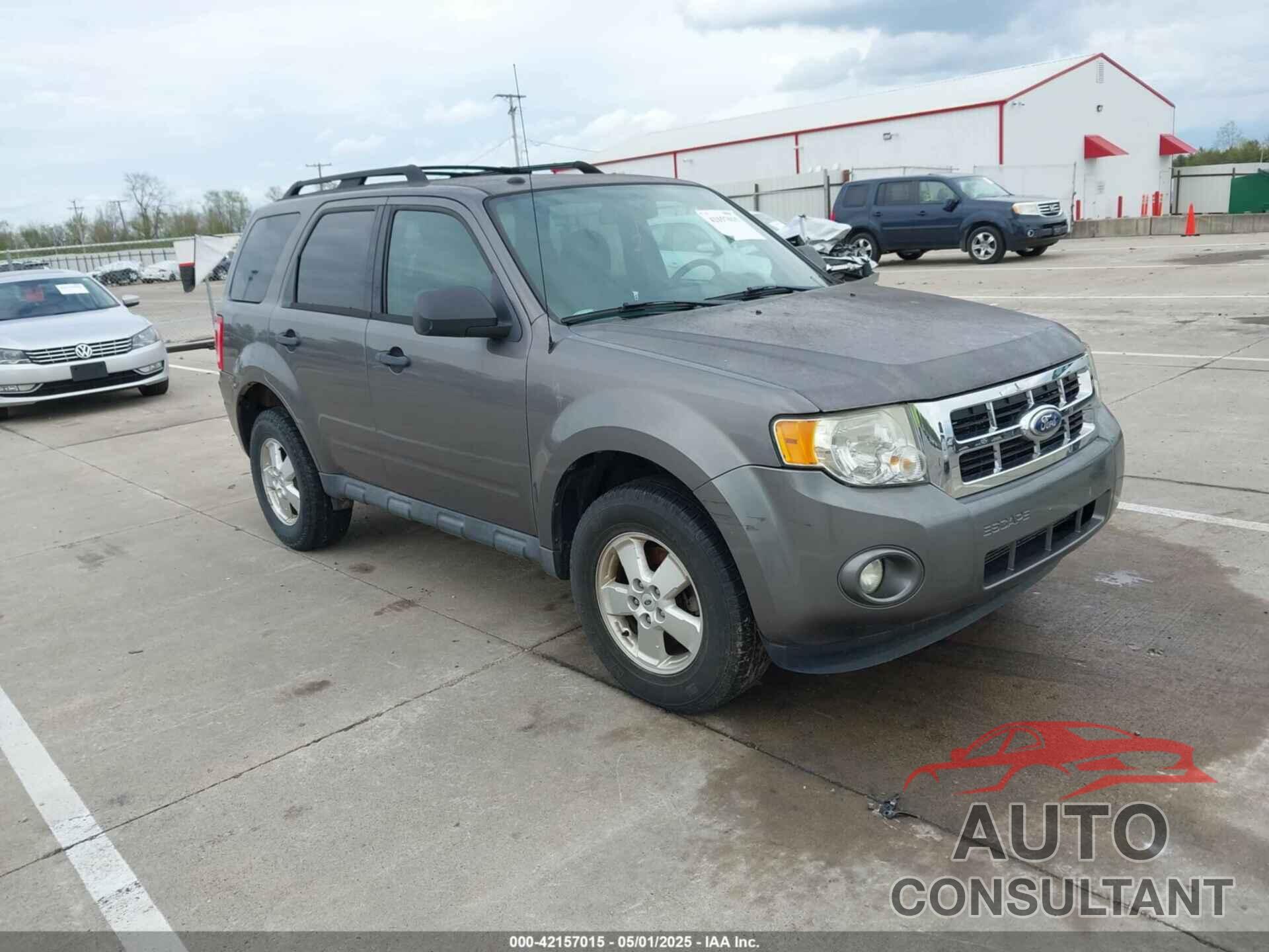 FORD ESCAPE 2011 - 1FMCU9DG5BKA06585
