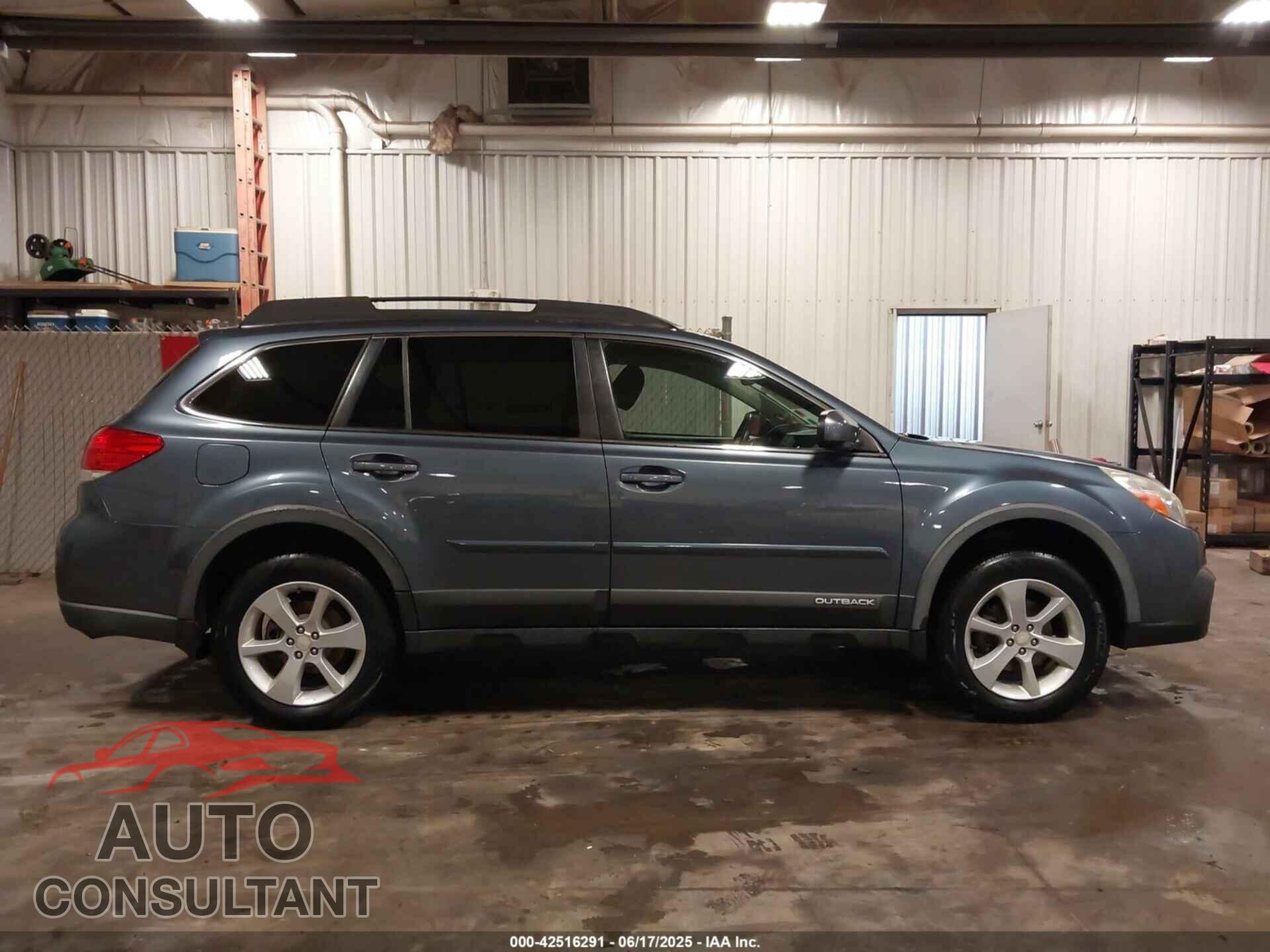 SUBARU OUTBACK 2014 - 4S4BRCCC8E3220140