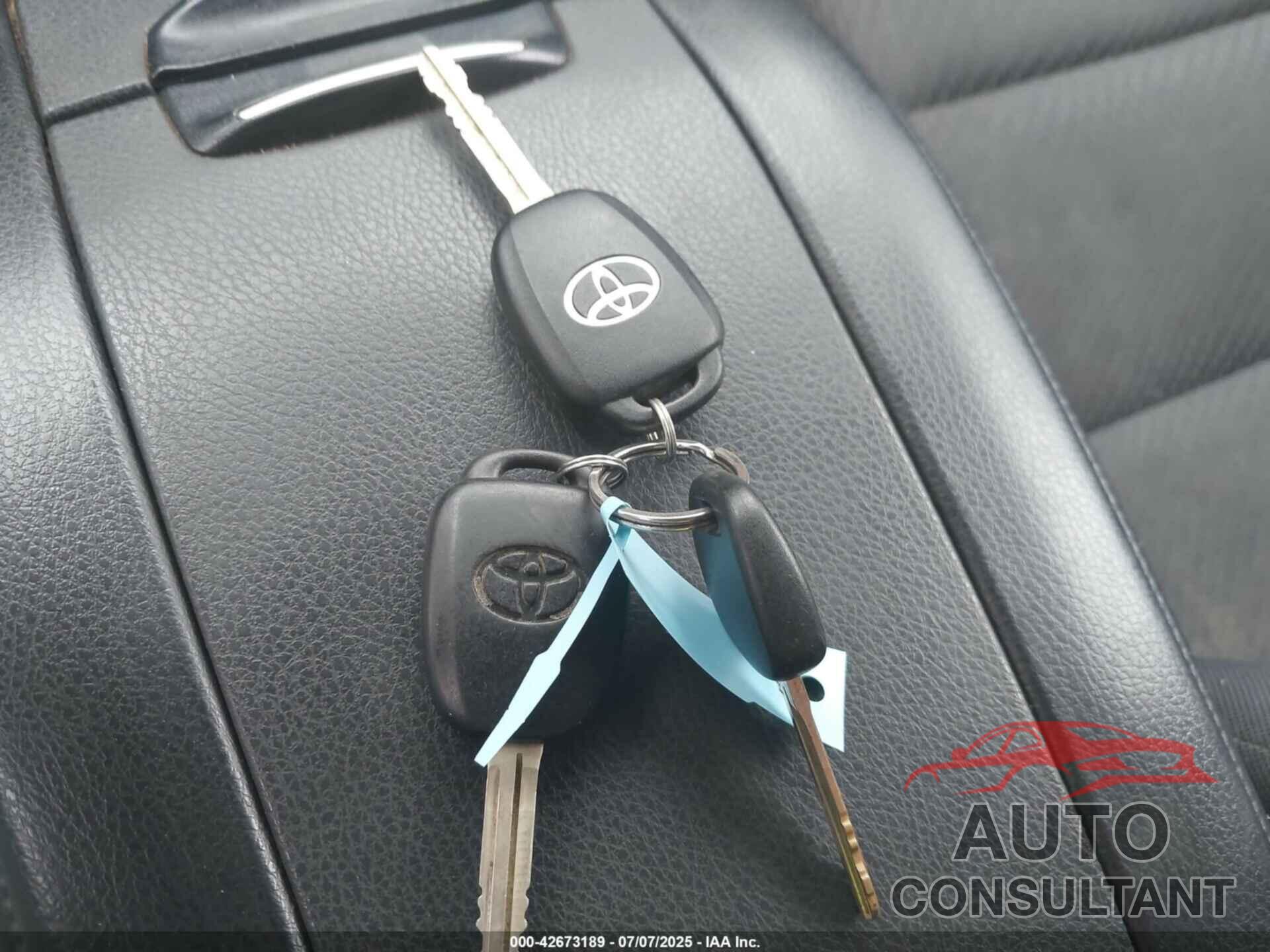 TOYOTA HIGHLANDER 2018 - 5TDBZRFH8JS875311