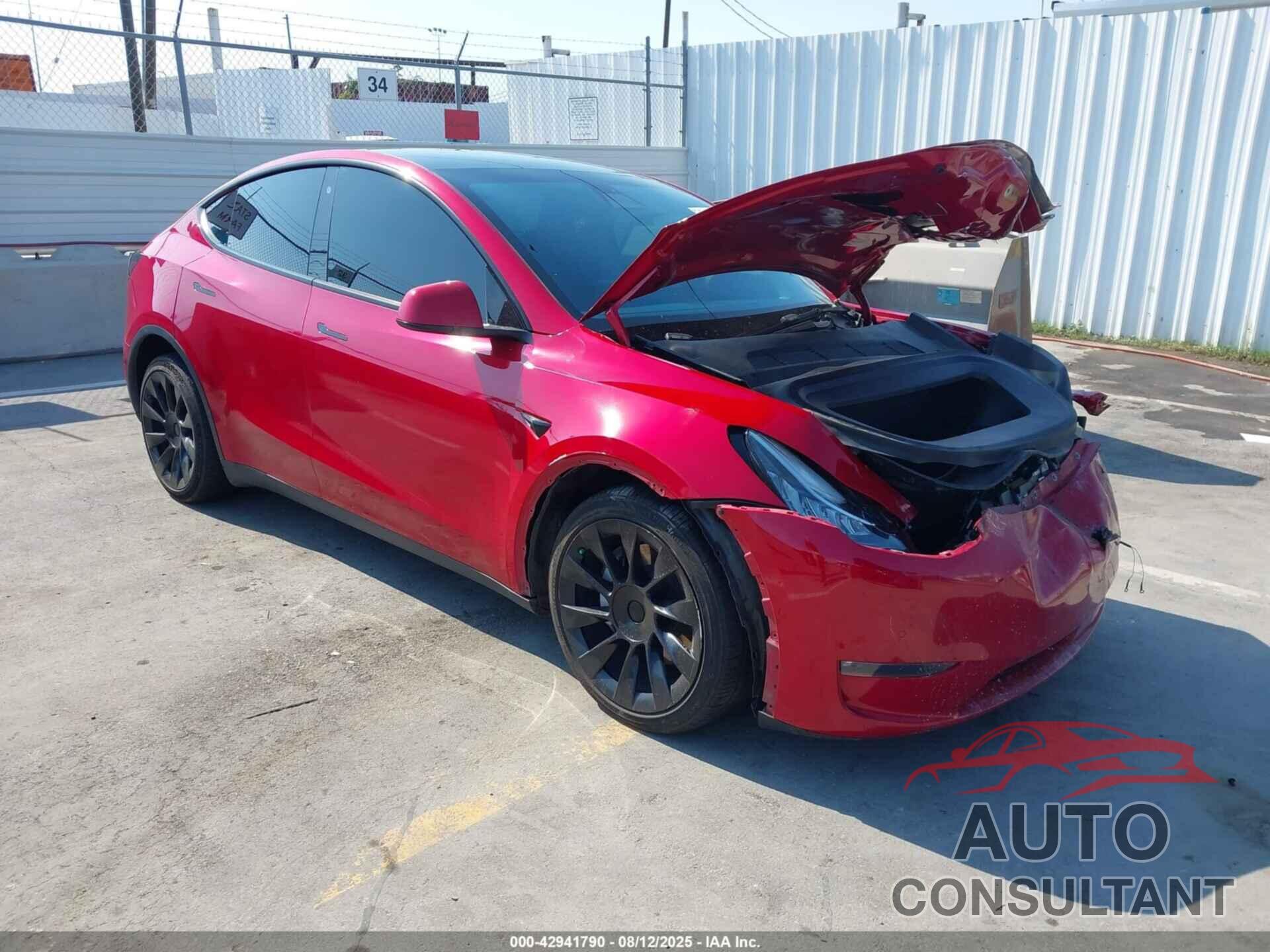 TESLA MODEL Y 2022 - 7SAYGDEE6NF387031