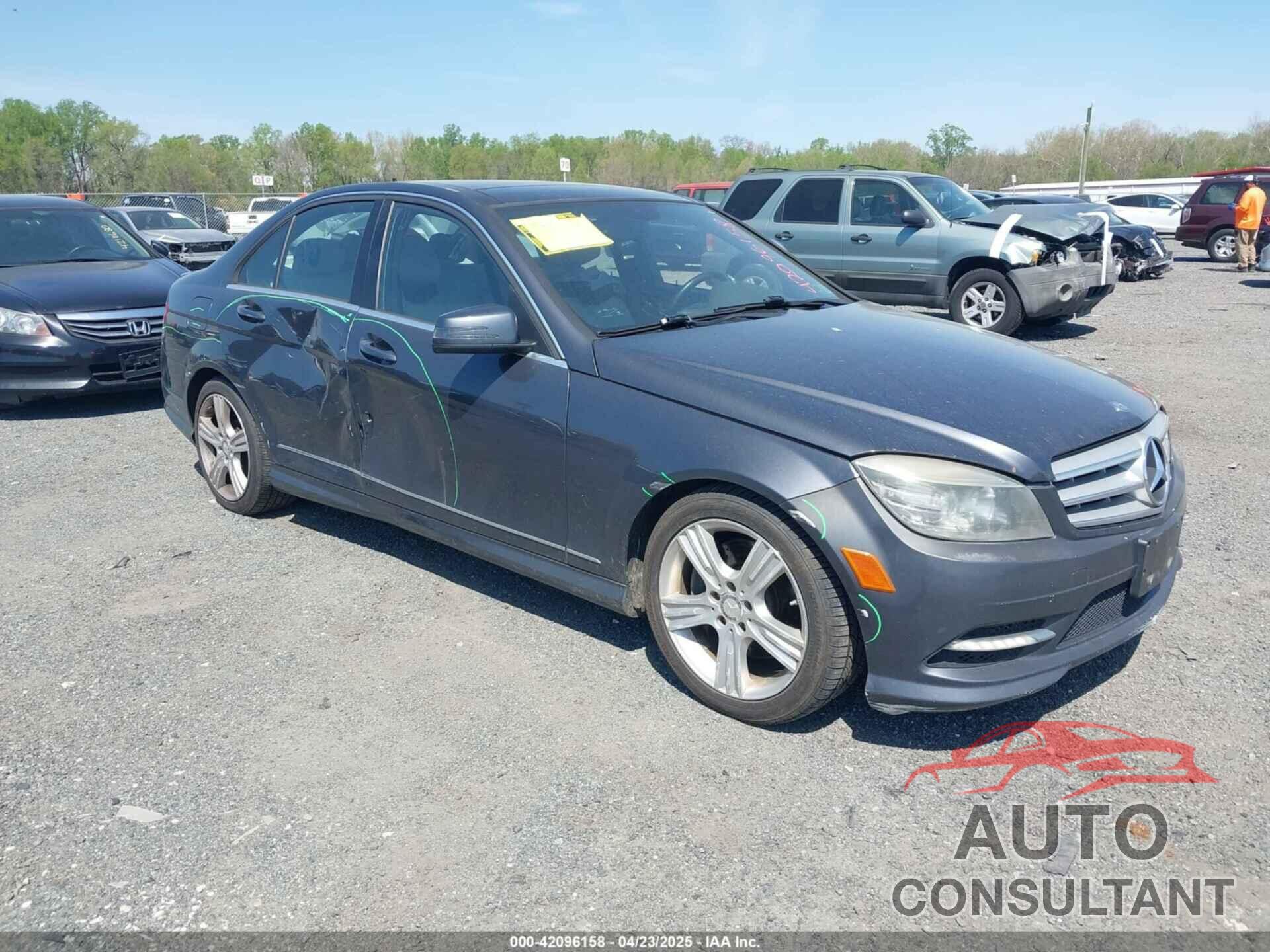 MERCEDES-BENZ C 350 2011 - WDDGF5GB9BR145754