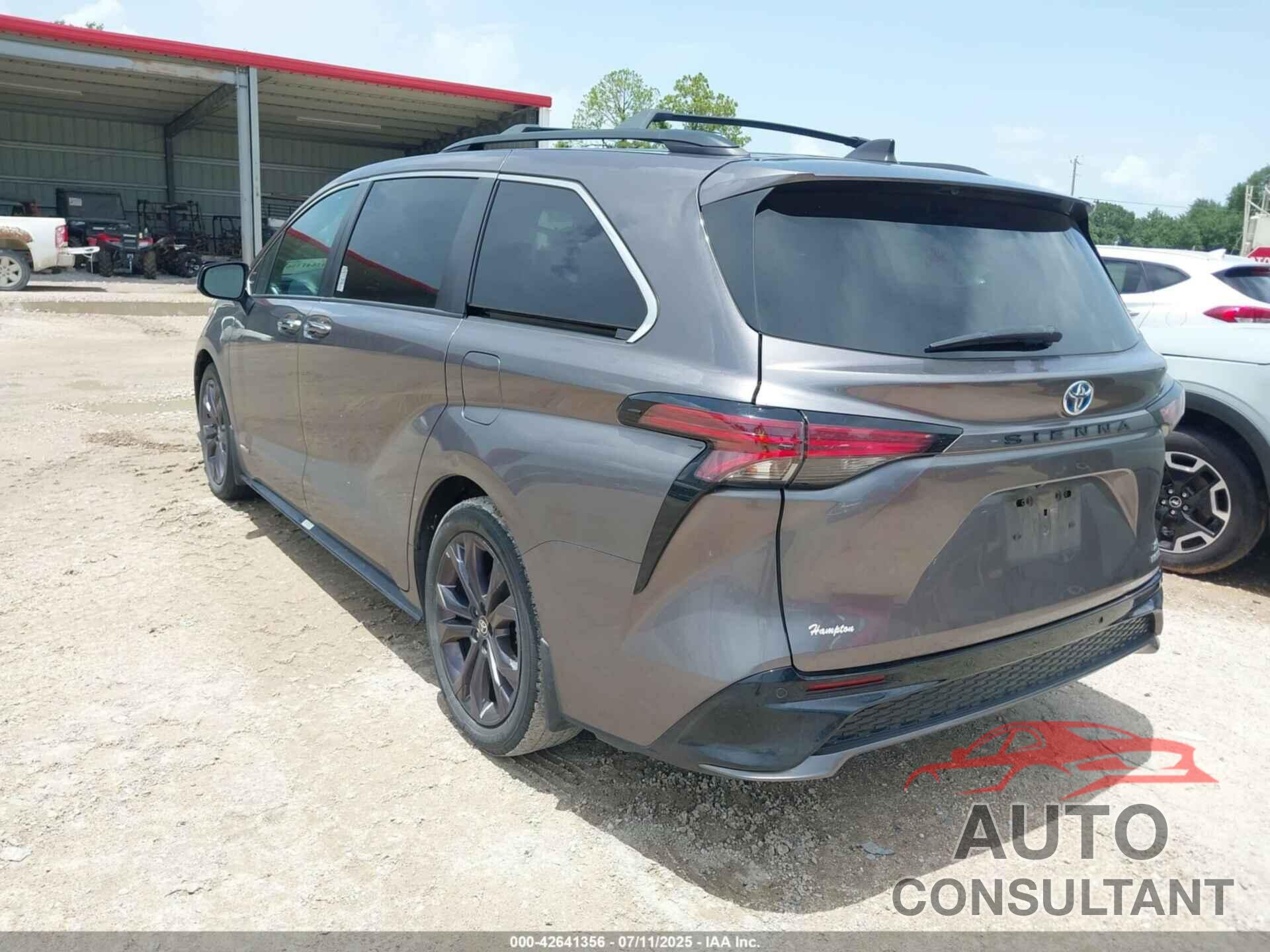 TOYOTA SIENNA 2021 - 5TDDRKEC7MS035725