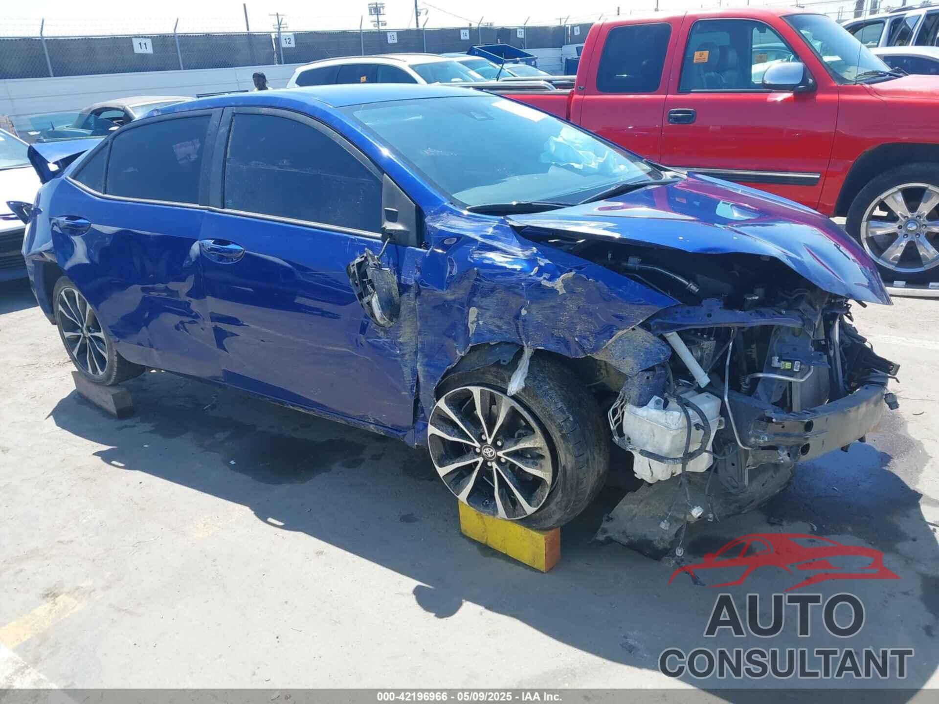 TOYOTA COROLLA 2017 - 2T1BURHE5HC767992