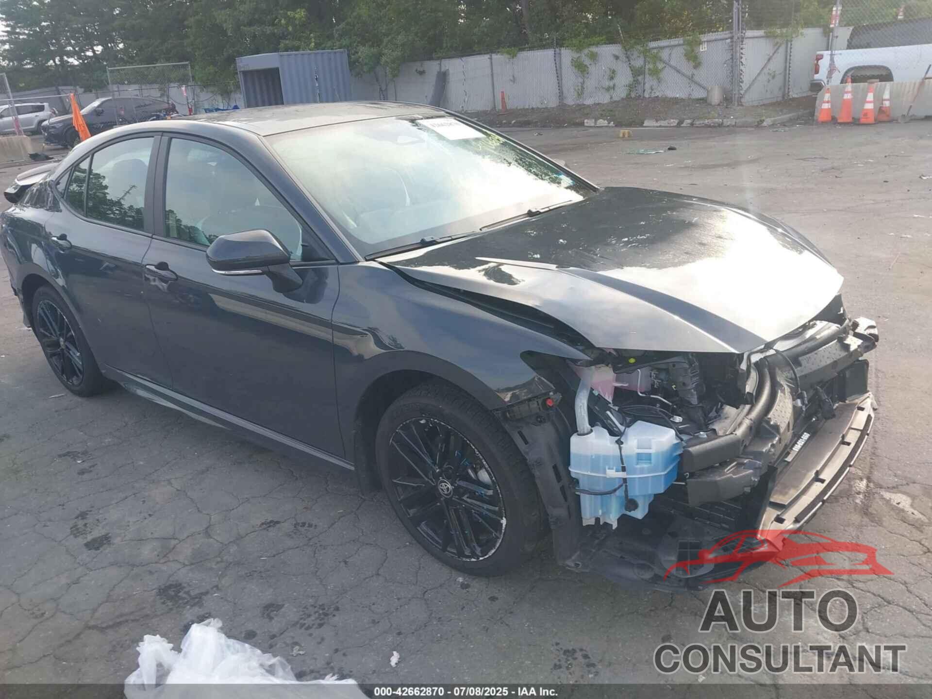 TOYOTA CAMRY 2025 - 4T1DBADK1SU504108