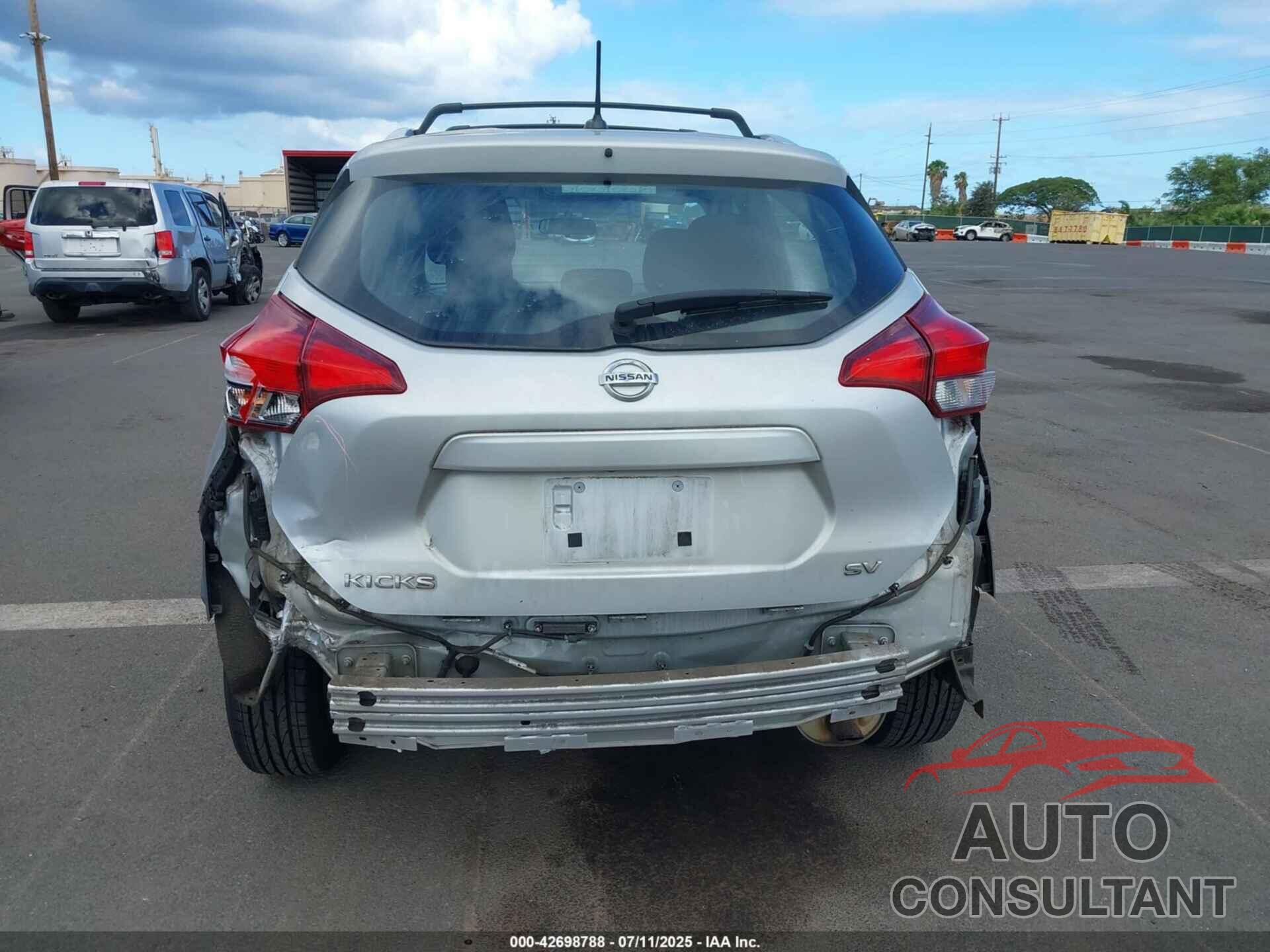 NISSAN KICKS 2019 - 3N1CP5CU0KL557441