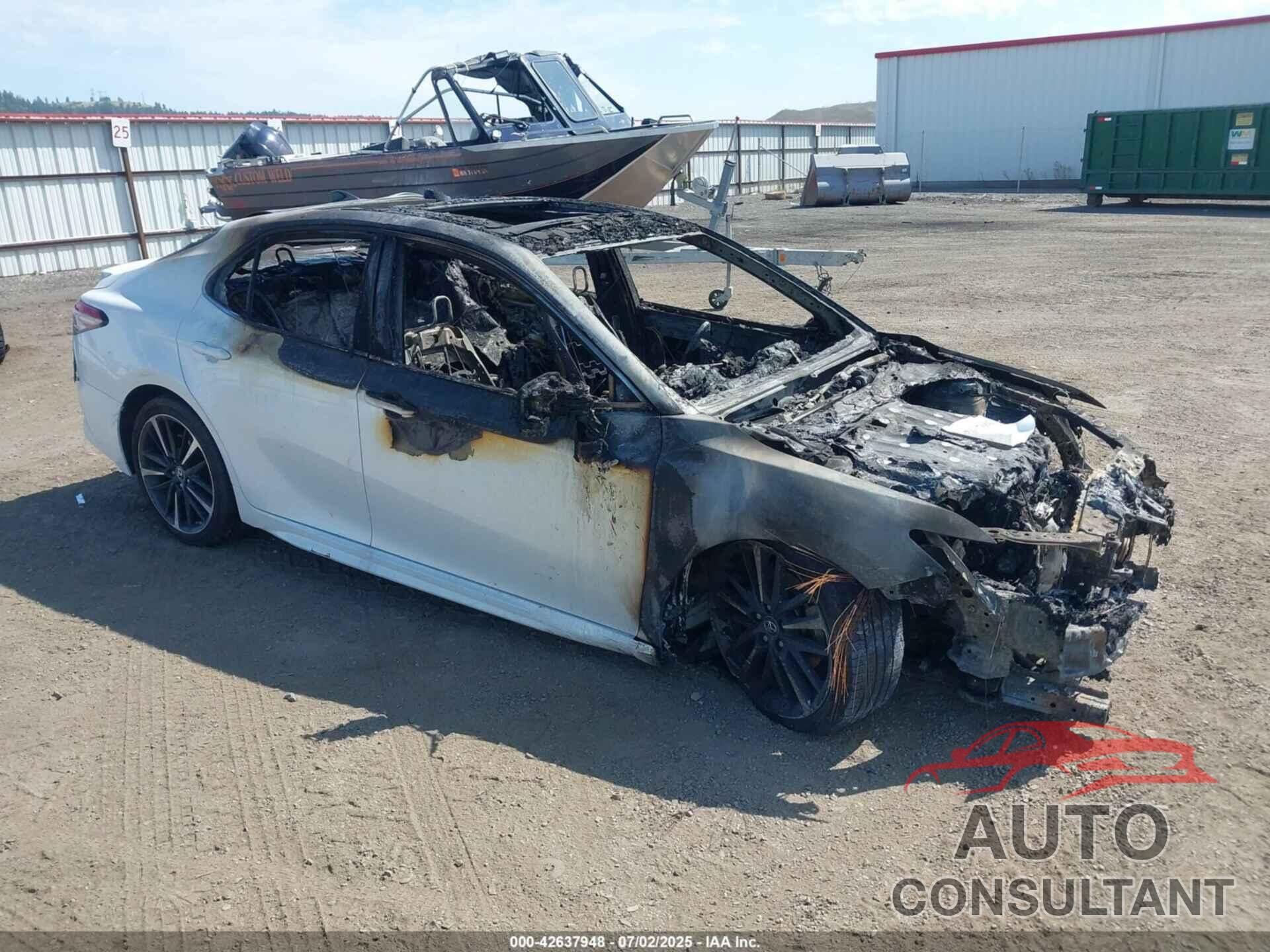 TOYOTA CAMRY 2018 - 4T1BZ1HK3JU005421