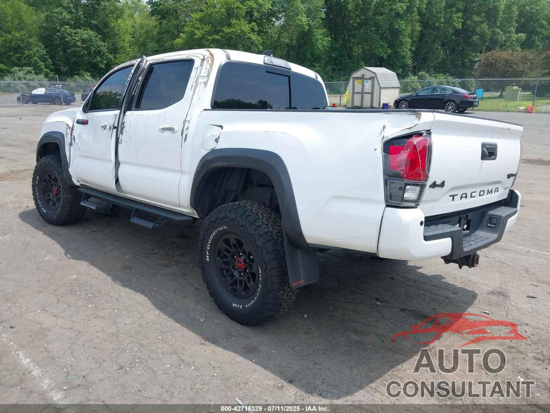 TOYOTA TACOMA 2019 - 5TFCZ5AN7KX187628