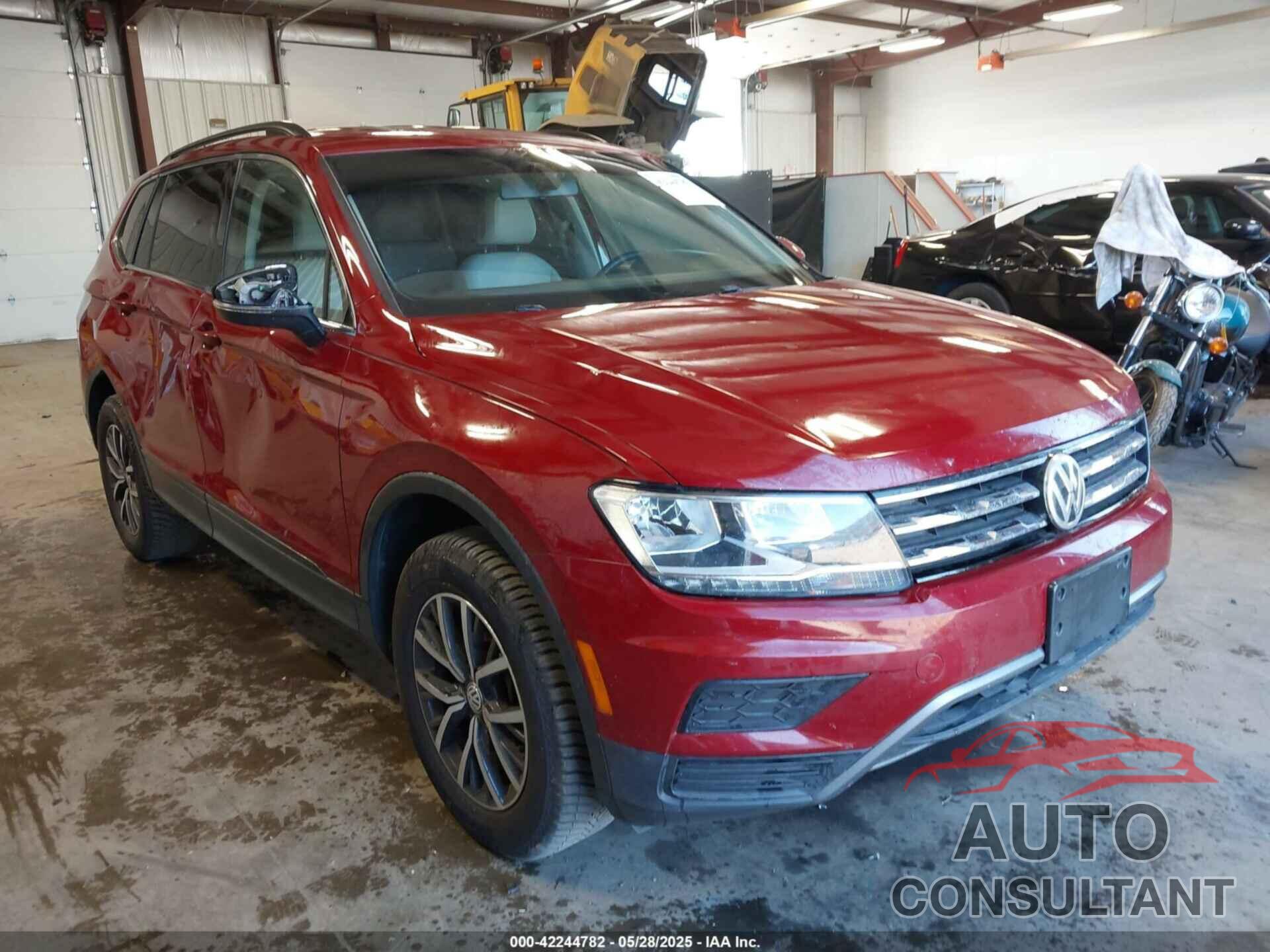 VOLKSWAGEN TIGUAN 2019 - 3VV3B7AX8KM126023