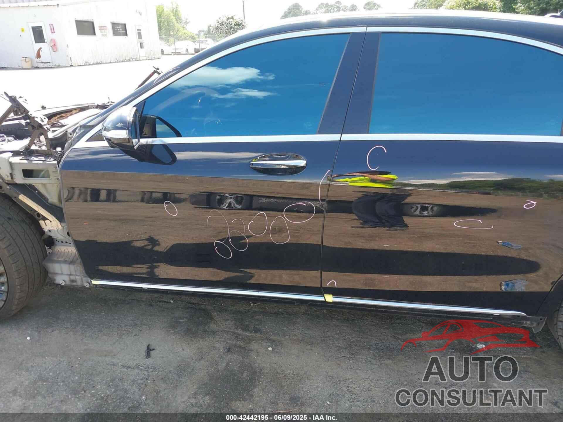 MERCEDES-BENZ S 560 2019 - WDDUG8DBXKA429026
