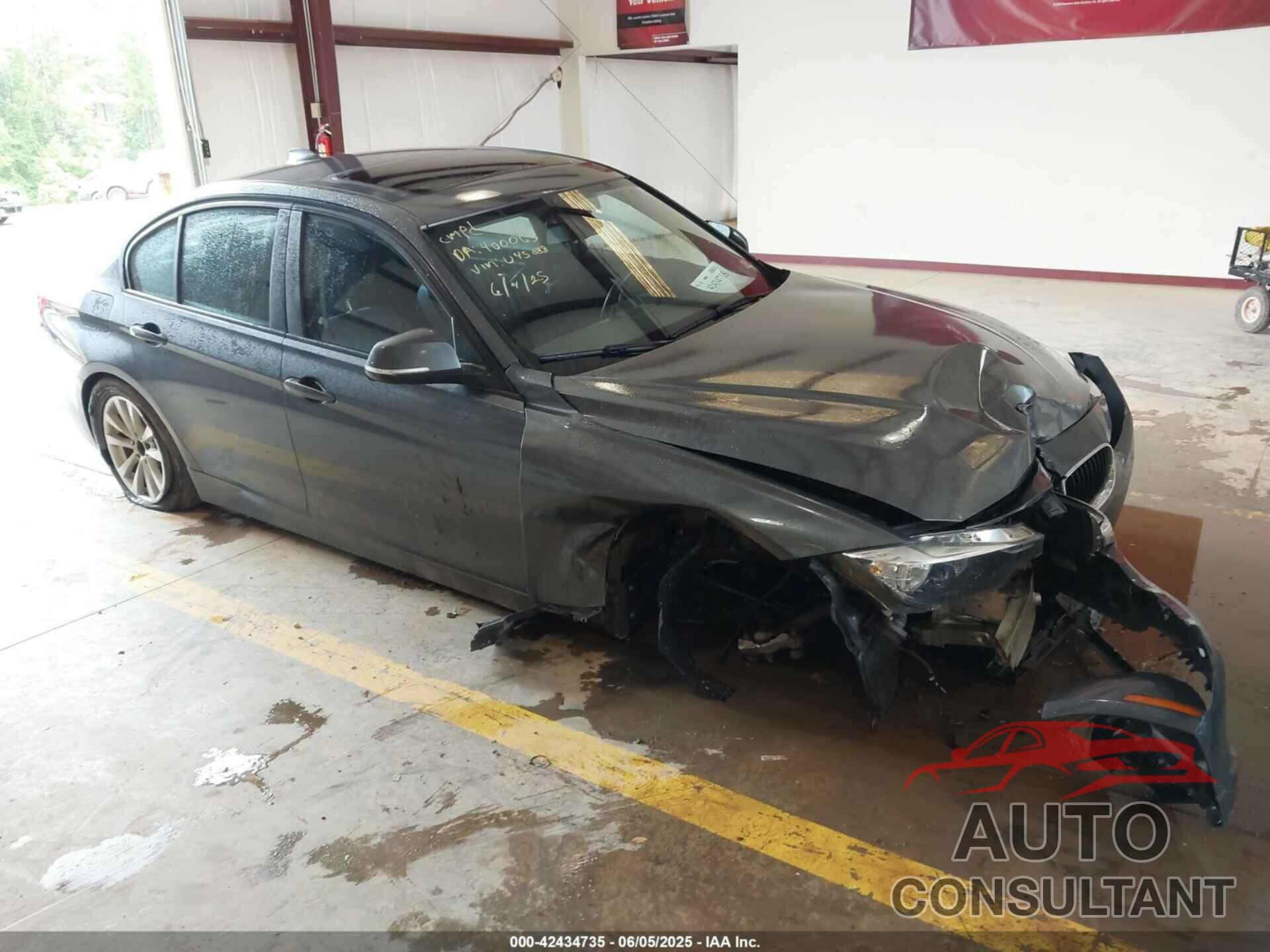 BMW 320I 2017 - WBA8E5G39HNU45088