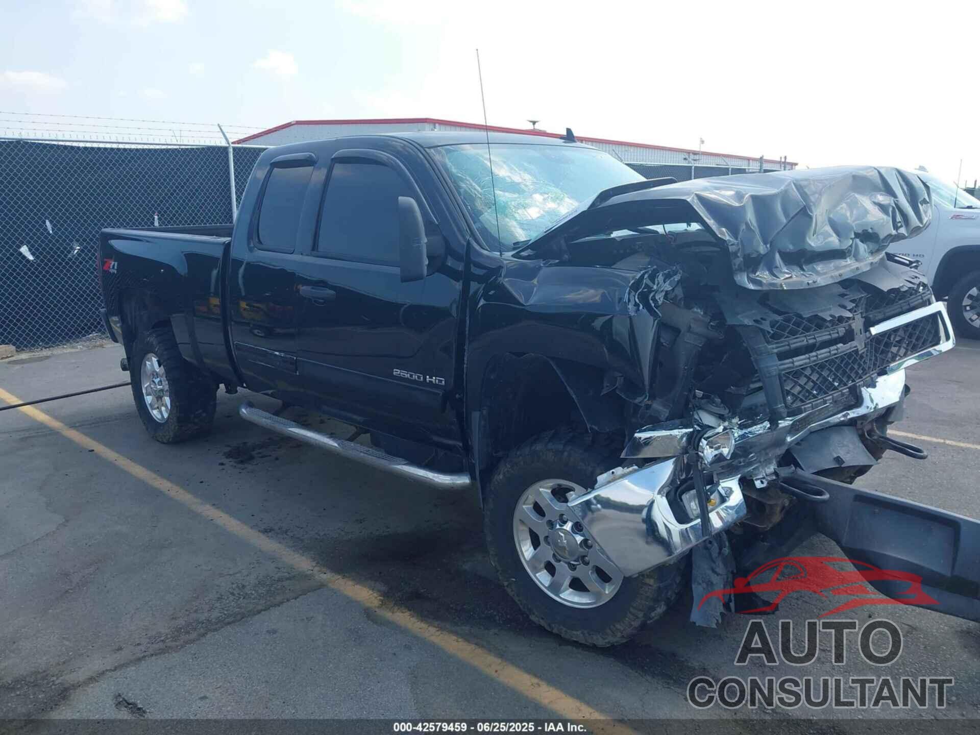 CHEVROLET SILVERADO 2500HD 2011 - 1GC2KXC87BZ215533