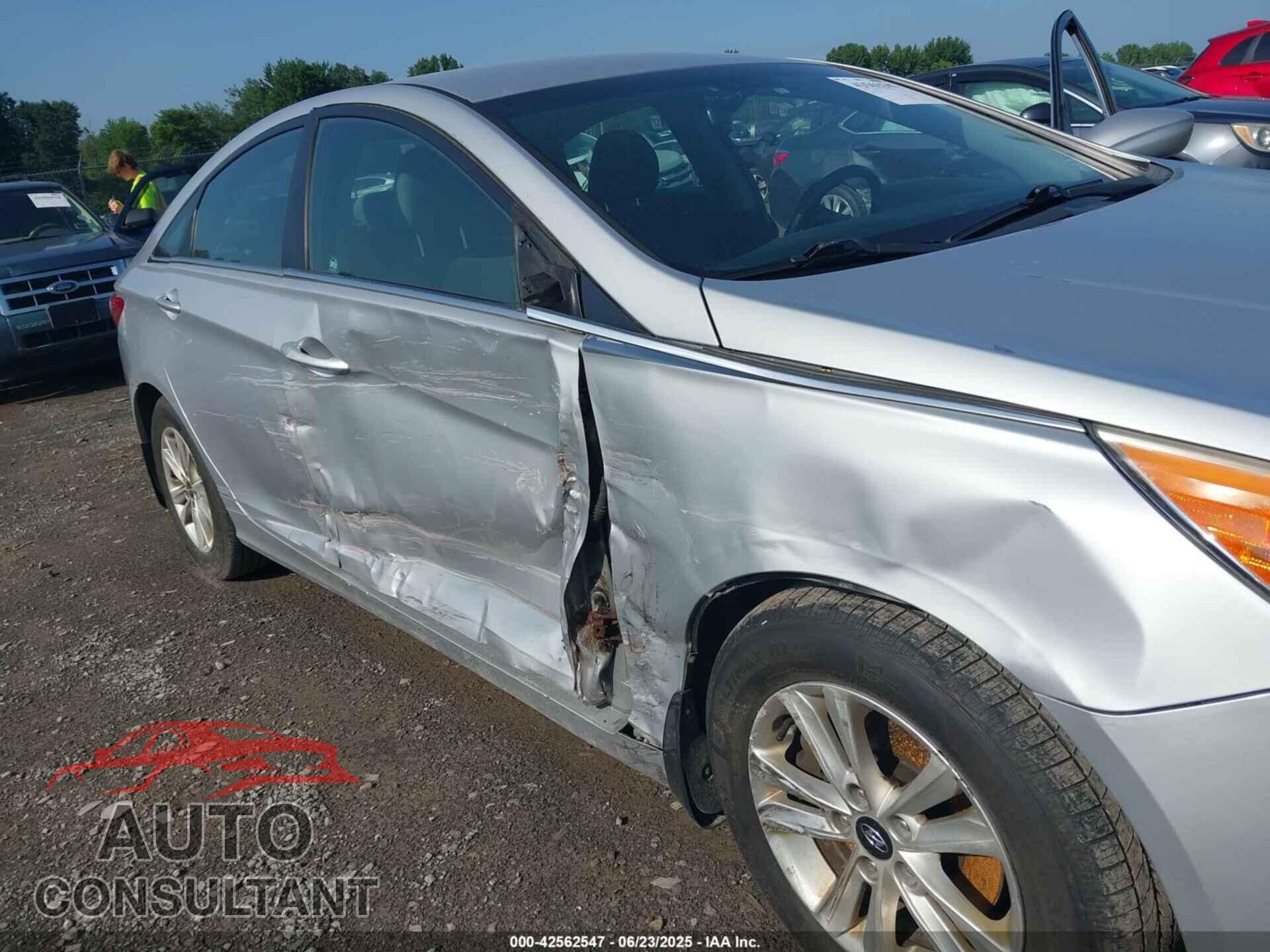 HYUNDAI SONATA 2012 - 5NPEB4AC0CH450383