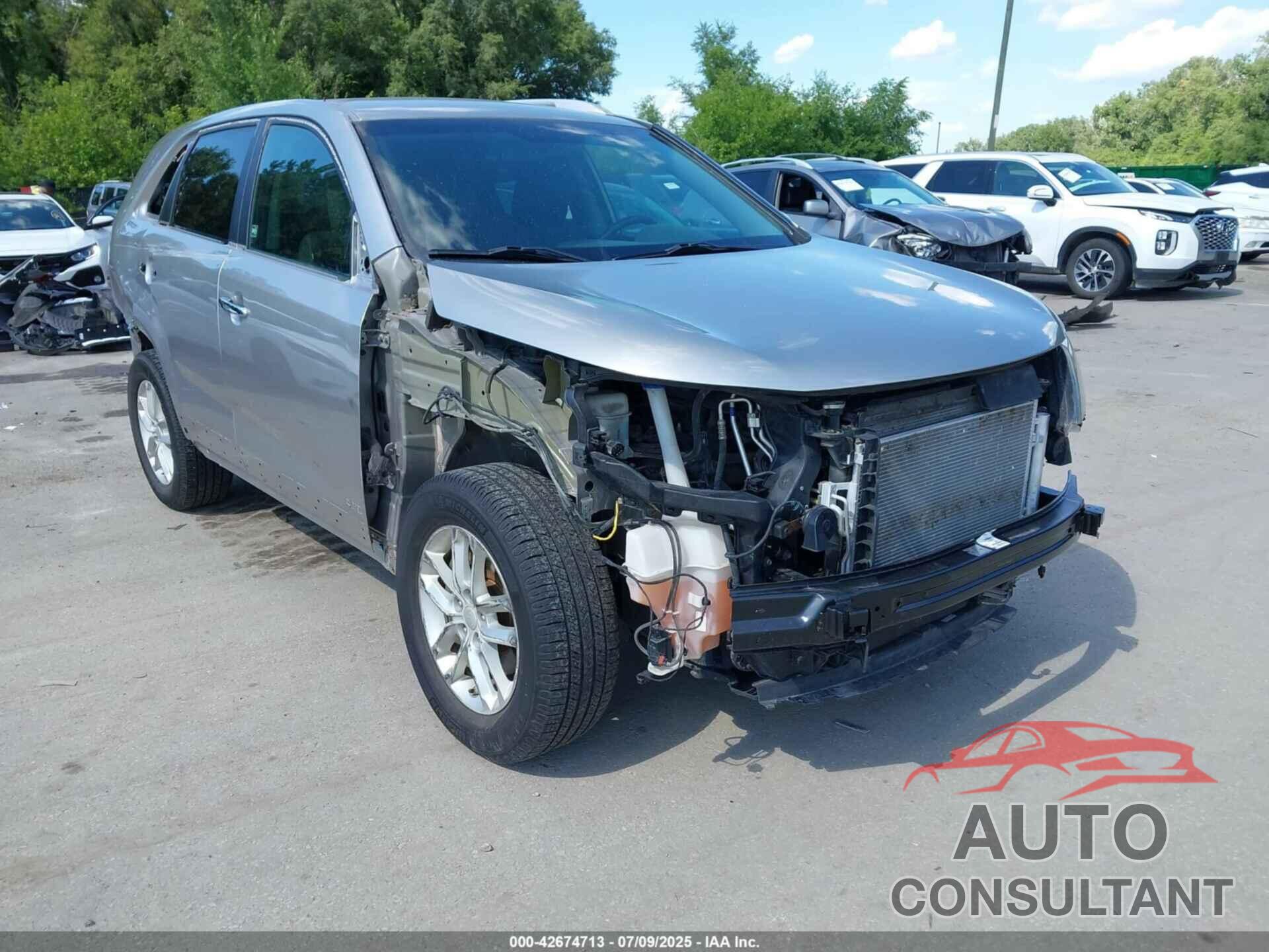 KIA SORENTO 2014 - 5XYKTCA68EG473599