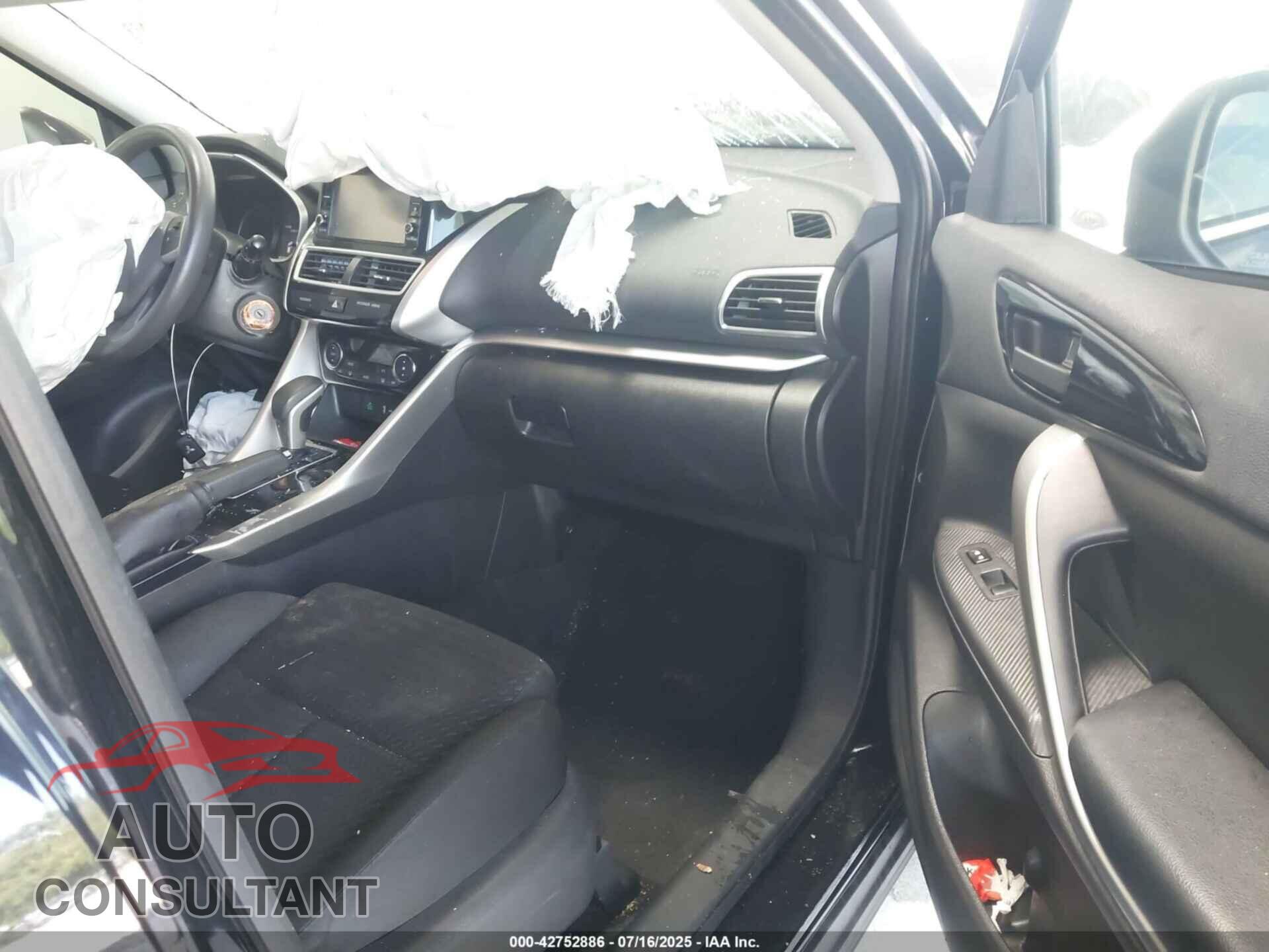 MITSUBISHI ECLIPSE CROSS 2020 - JA4AS3AA8LZ029943