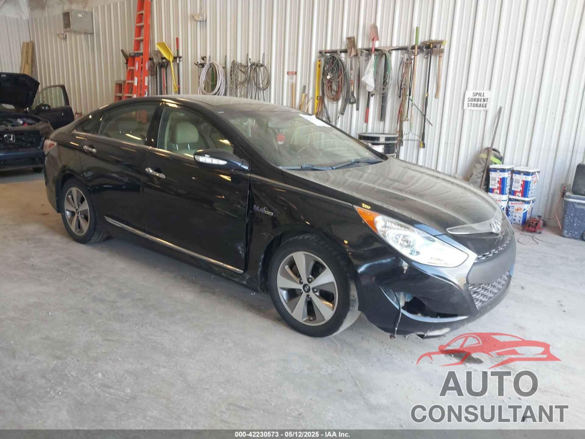 HYUNDAI SONATA HYBRID 2012 - KMHEC4A43CA043344