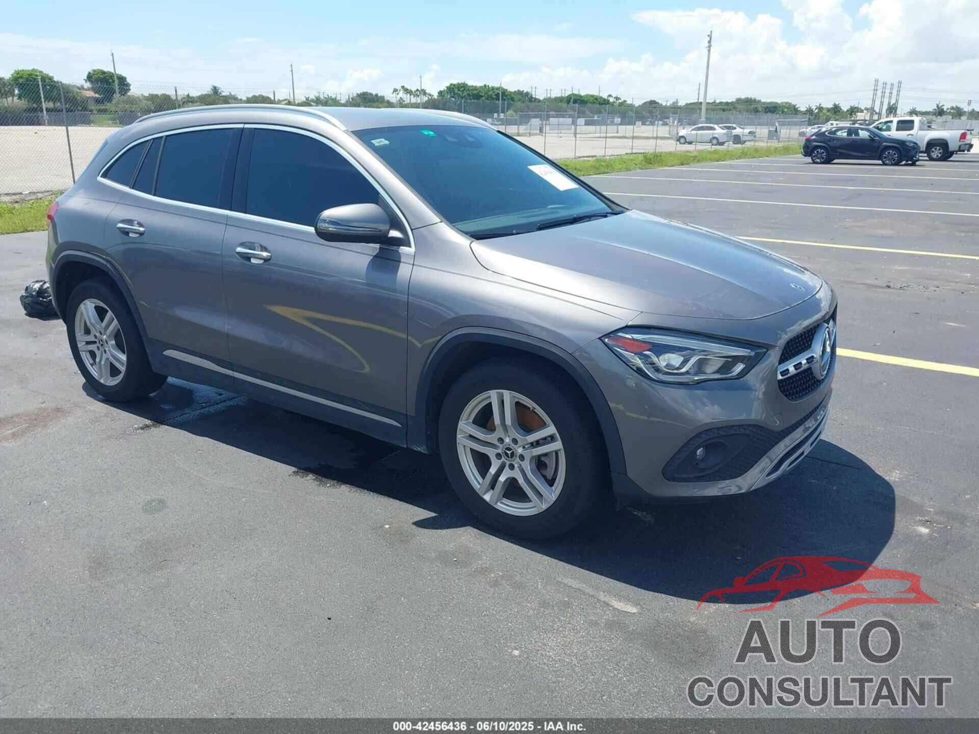 MERCEDES-BENZ GLA 250 2023 - W1N4N4HB5PJ522197