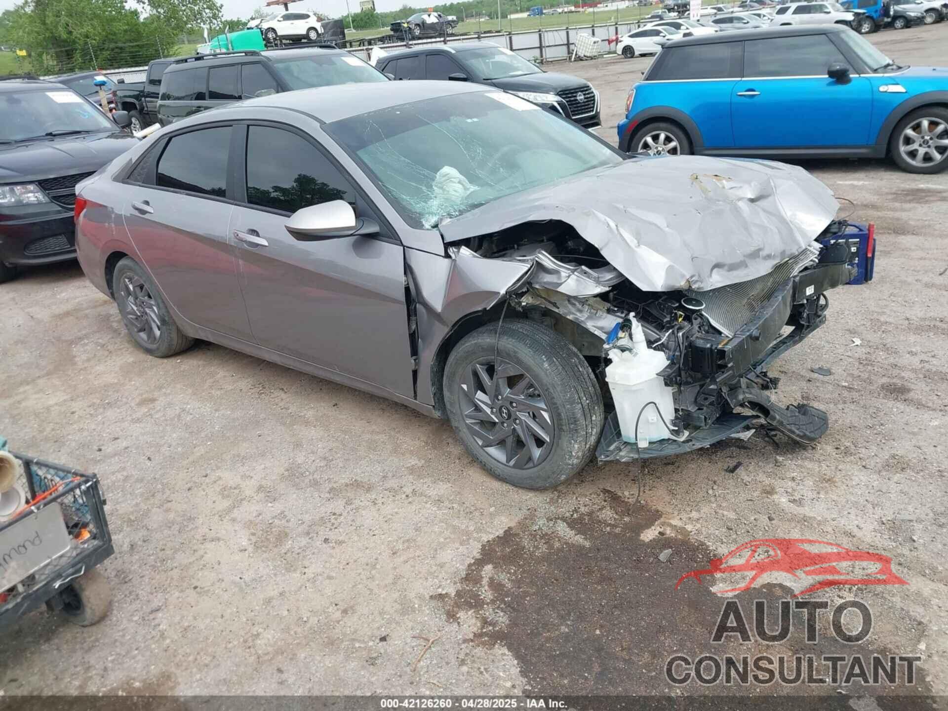 HYUNDAI ELANTRA 2024 - KMHLM4DG2RU642396