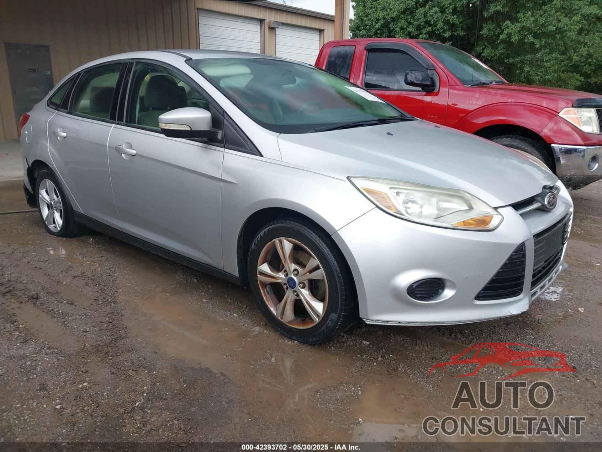 FORD FOCUS 2014 - 1FADP3F29EL243714