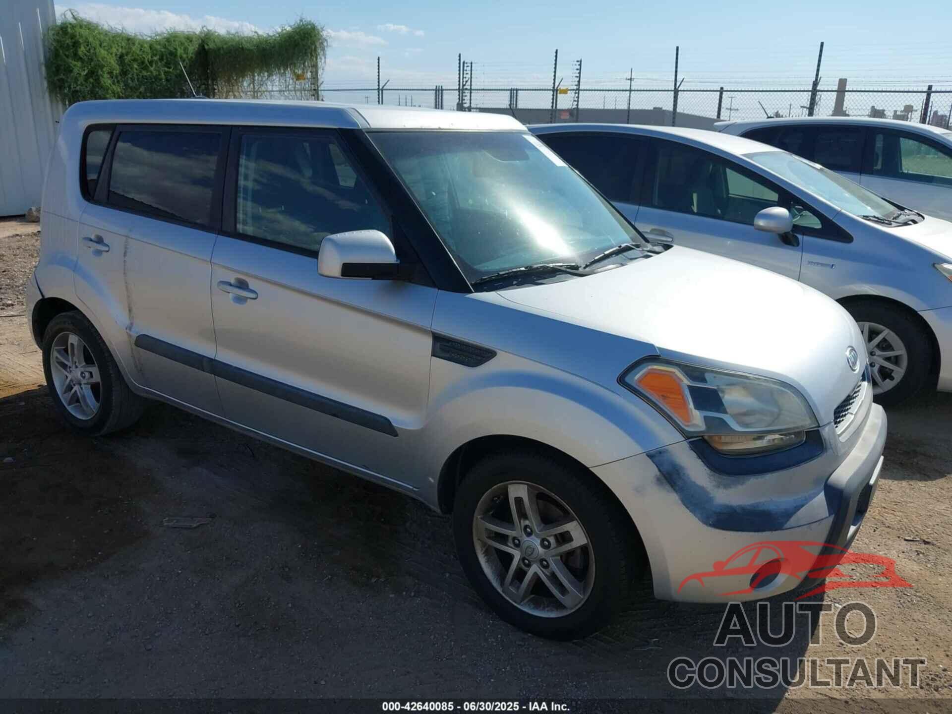 KIA SOUL 2011 - KNDJT2A27B7706366