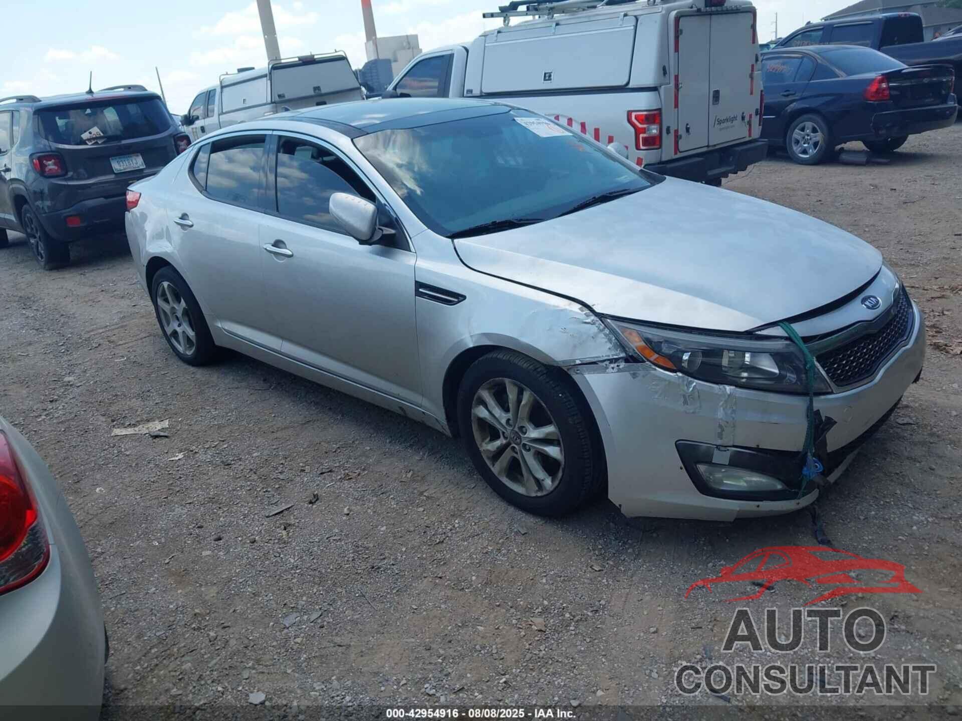 KIA OPTIMA 2011 - KNAGN4A7XB5084091