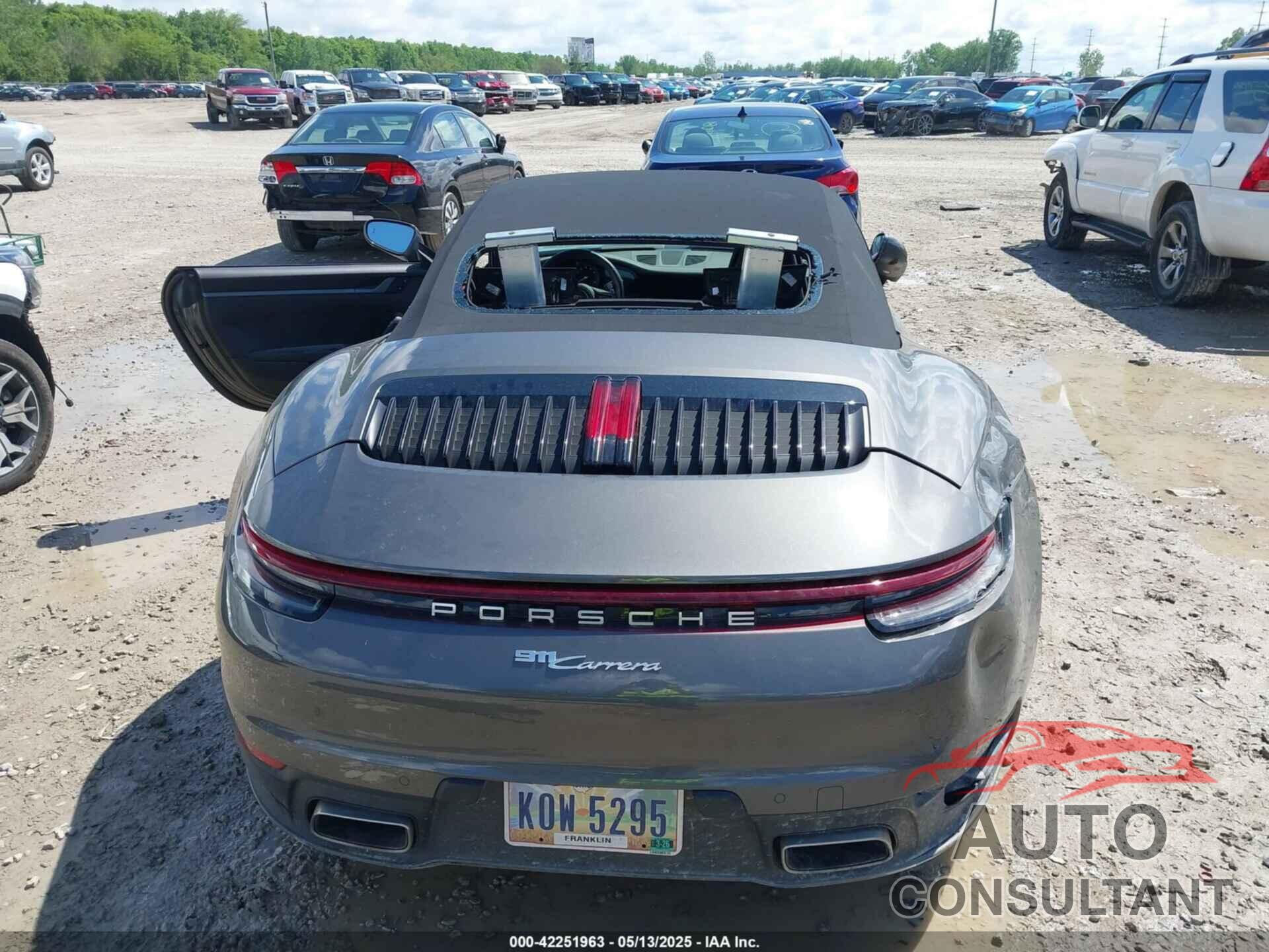 PORSCHE 911 2022 - WP0CA2A98NS236295
