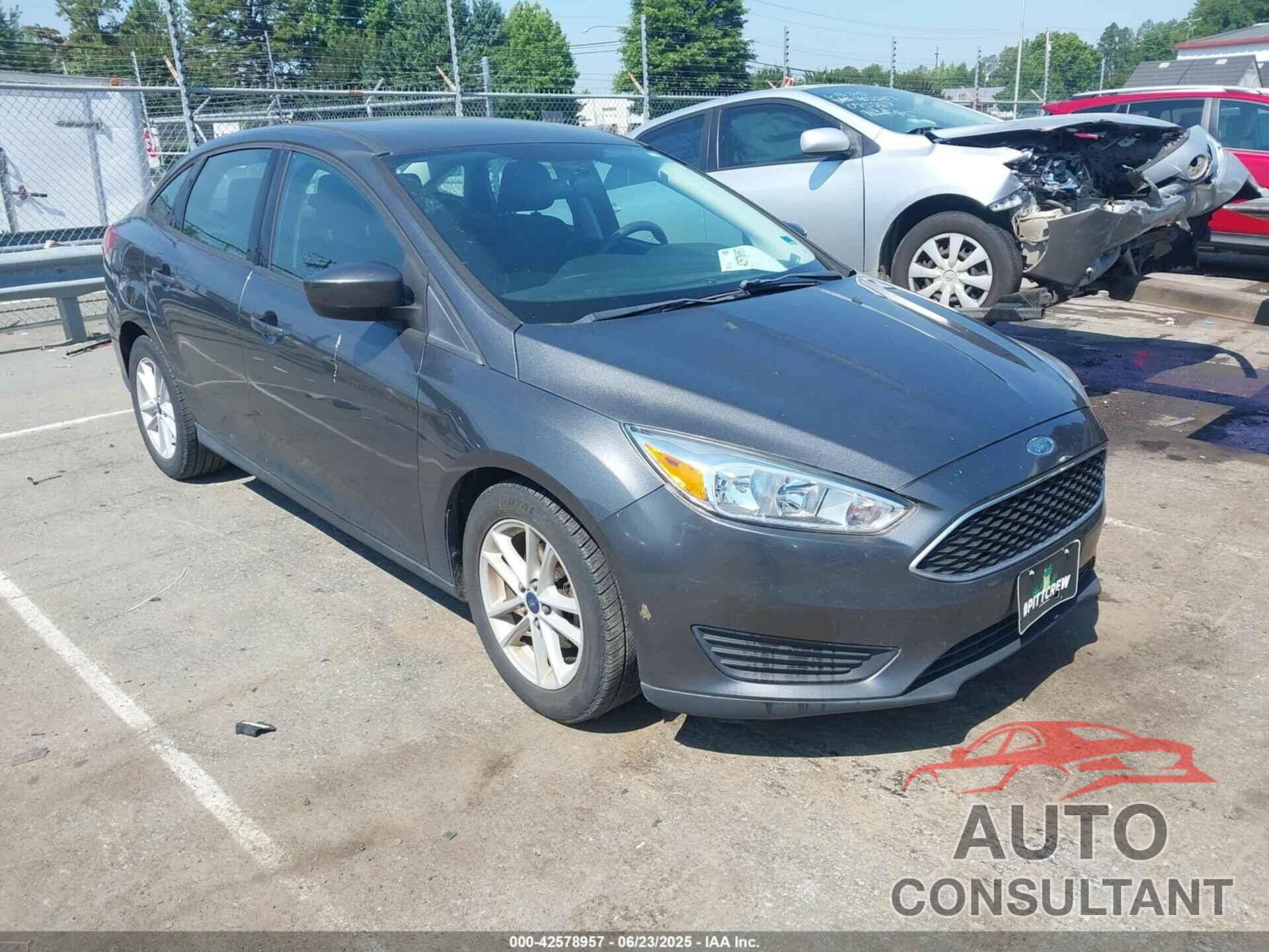 FORD FOCUS 2018 - 1FADP3F26JL276051
