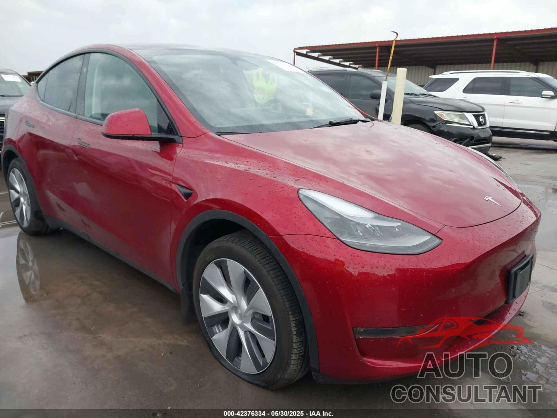 TESLA MODEL Y 2024 - 7SAYGDEE8RA276970
