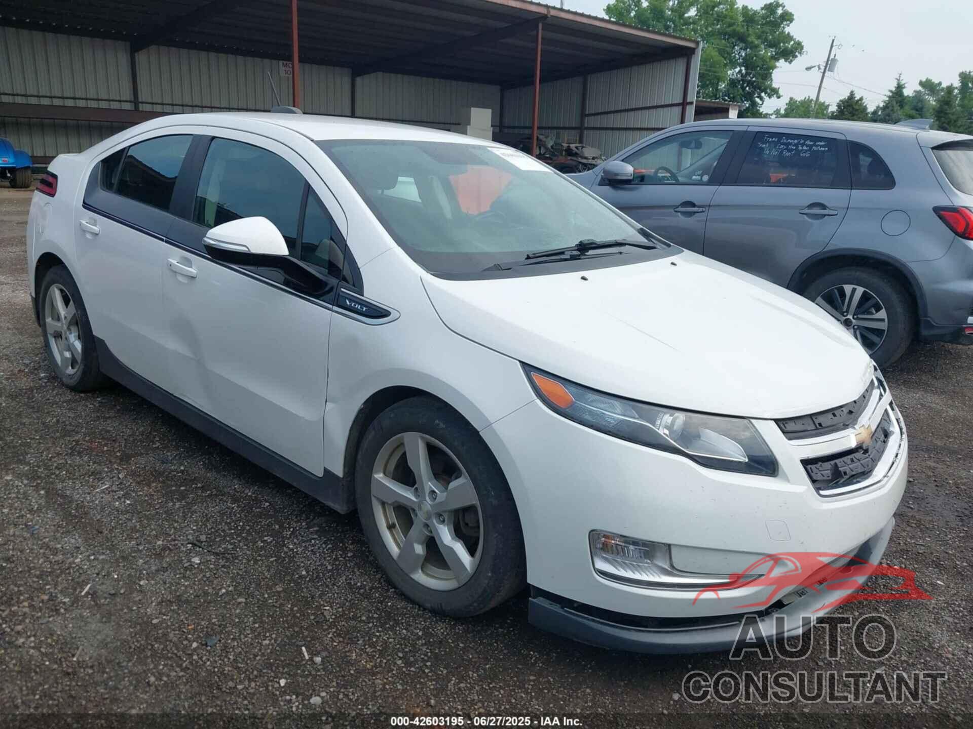 CHEVROLET VOLT 2015 - 1G1RA6E47FU130323