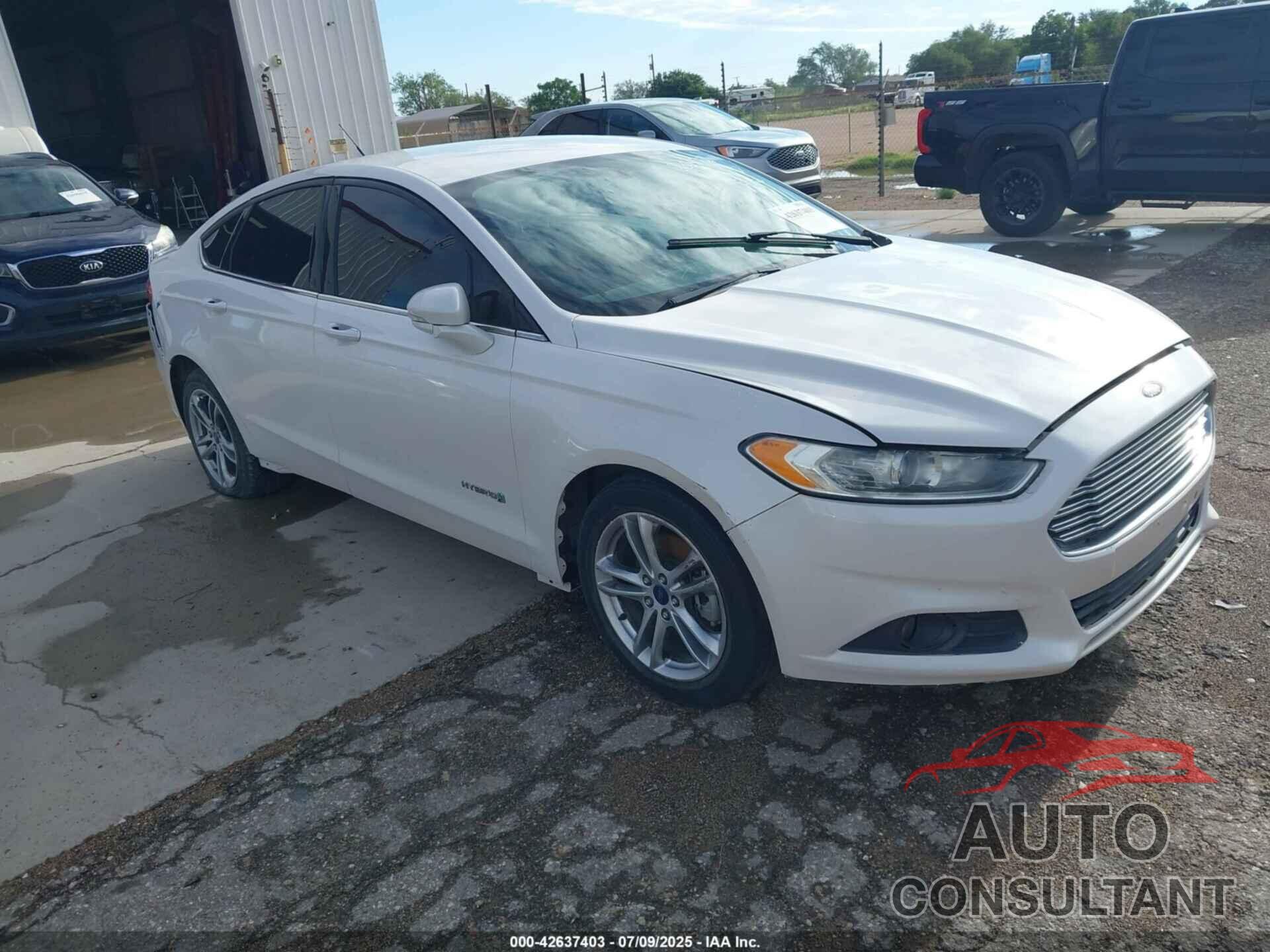 FORD FUSION HYBRID 2016 - 3FA6P0LU2GR202472