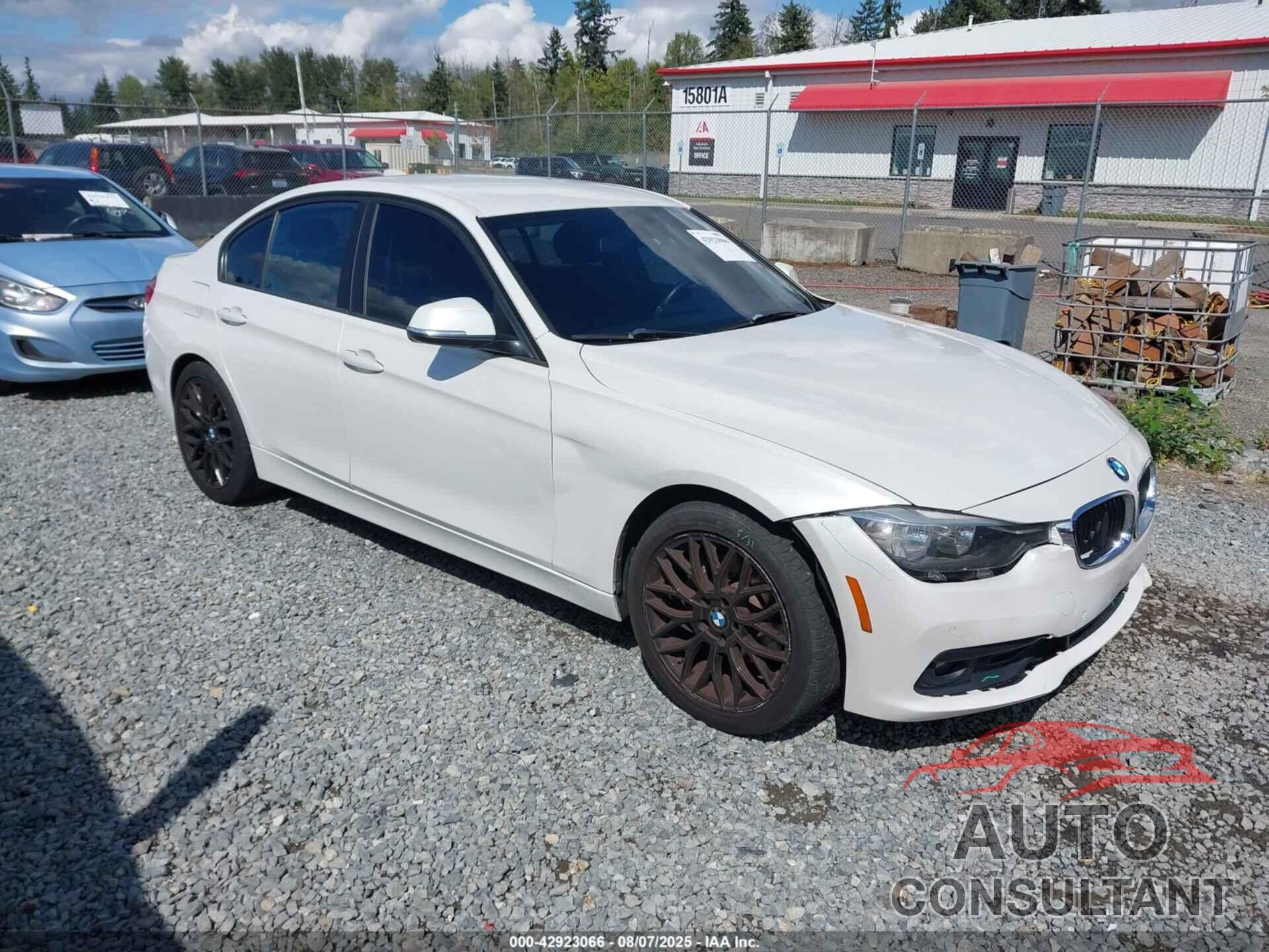 BMW 320I 2017 - WBA8E1G38HNU16934