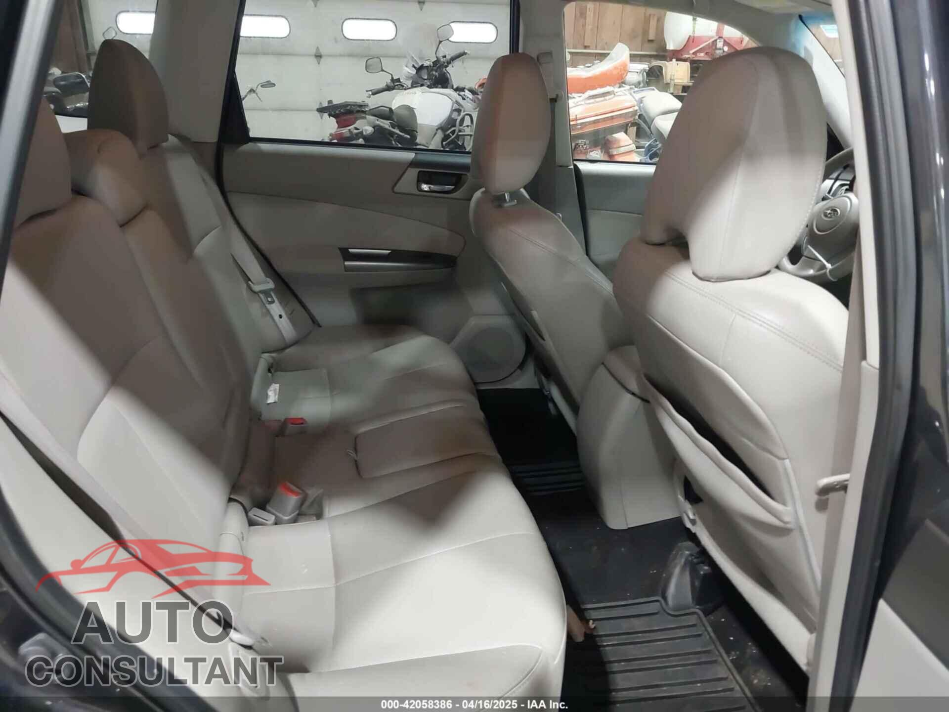 SUBARU FORESTER 2013 - JF2SHAEC0DH439895